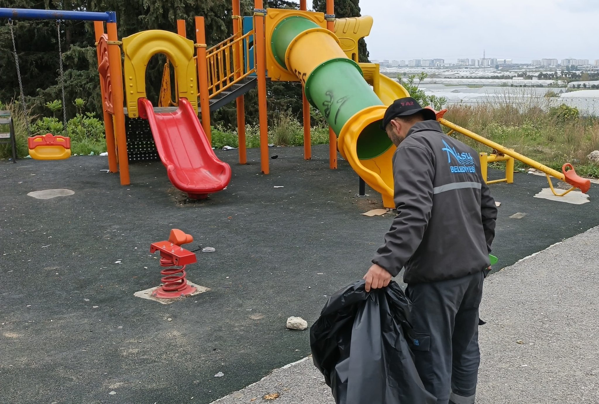 Aksu'da temizlik mesaisi