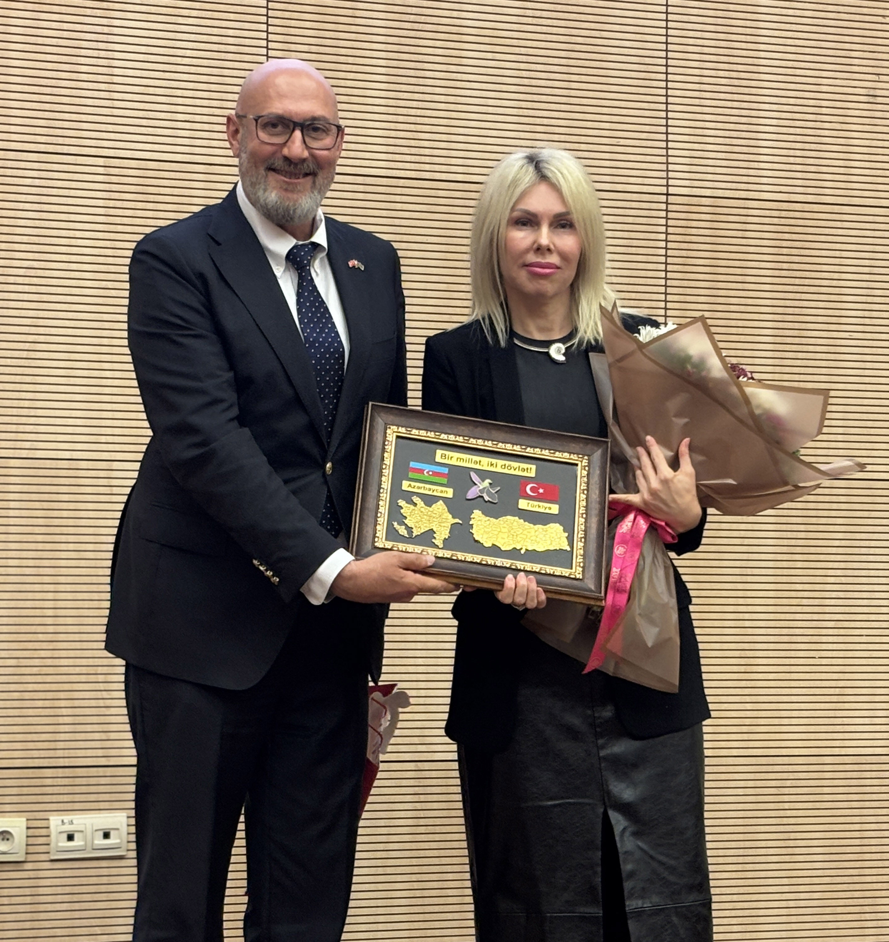 I K I K A R D E S U L K E N I N K A D I N L A R I N D A N G U C B I R 1202569 357557