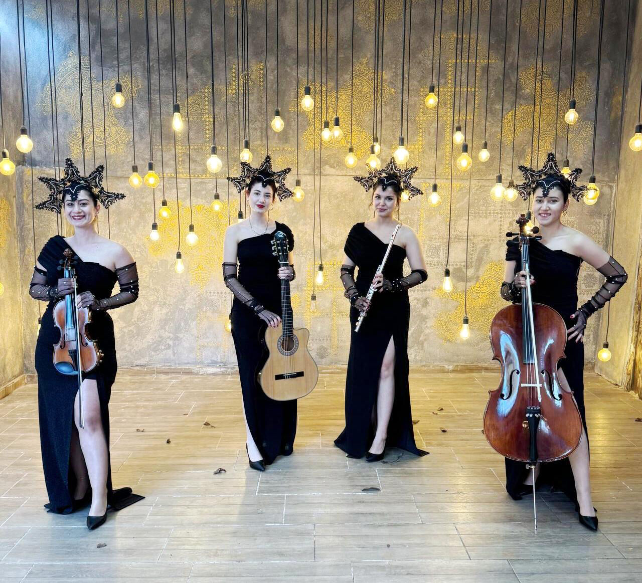 K A D I N M U Z I S Y E N L E R A N T A L Y A N I N S I N I R L A R I N 1196952 355924