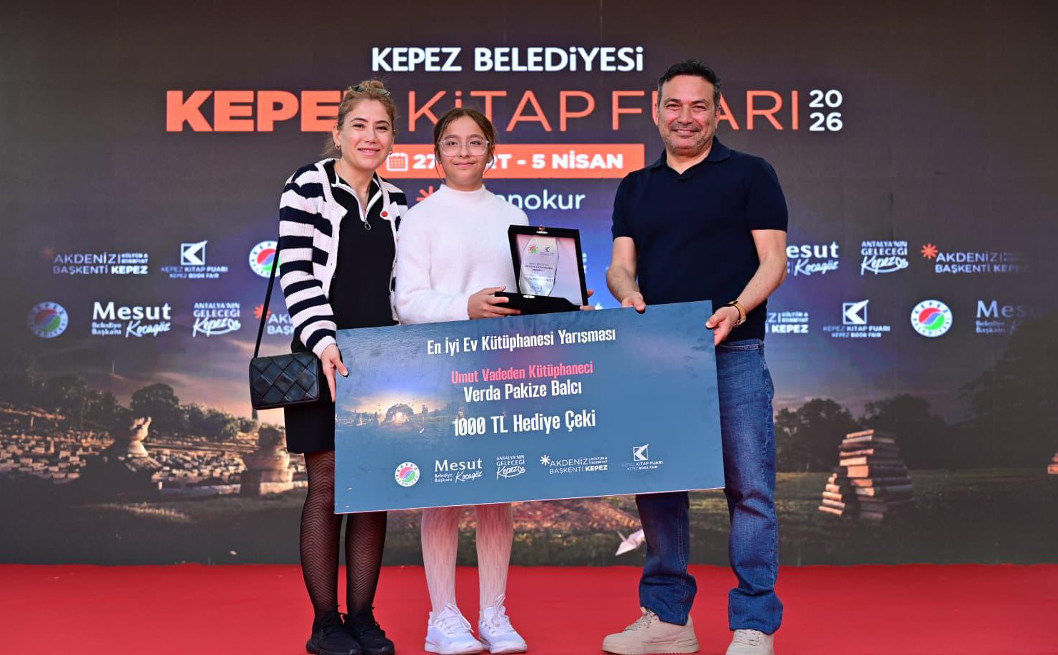 K E P E Z’ D E A N T A L Y A’ N I N E N I Y I E V K U T U P H A N 1233406 366815