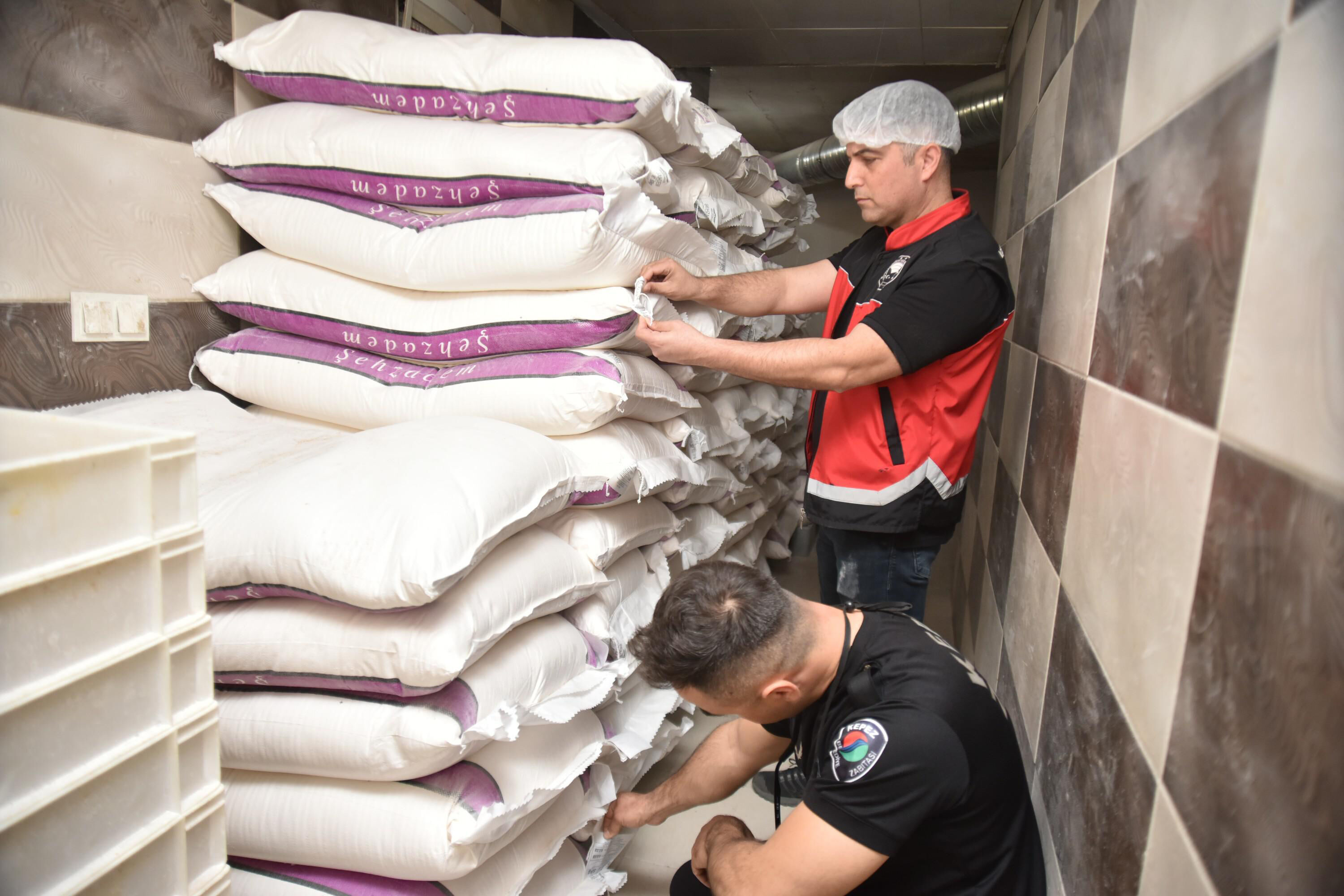 K E P E Z D E F I R I N V E U N L U M A M U L I S L E T M E L E R I 1210720 360040