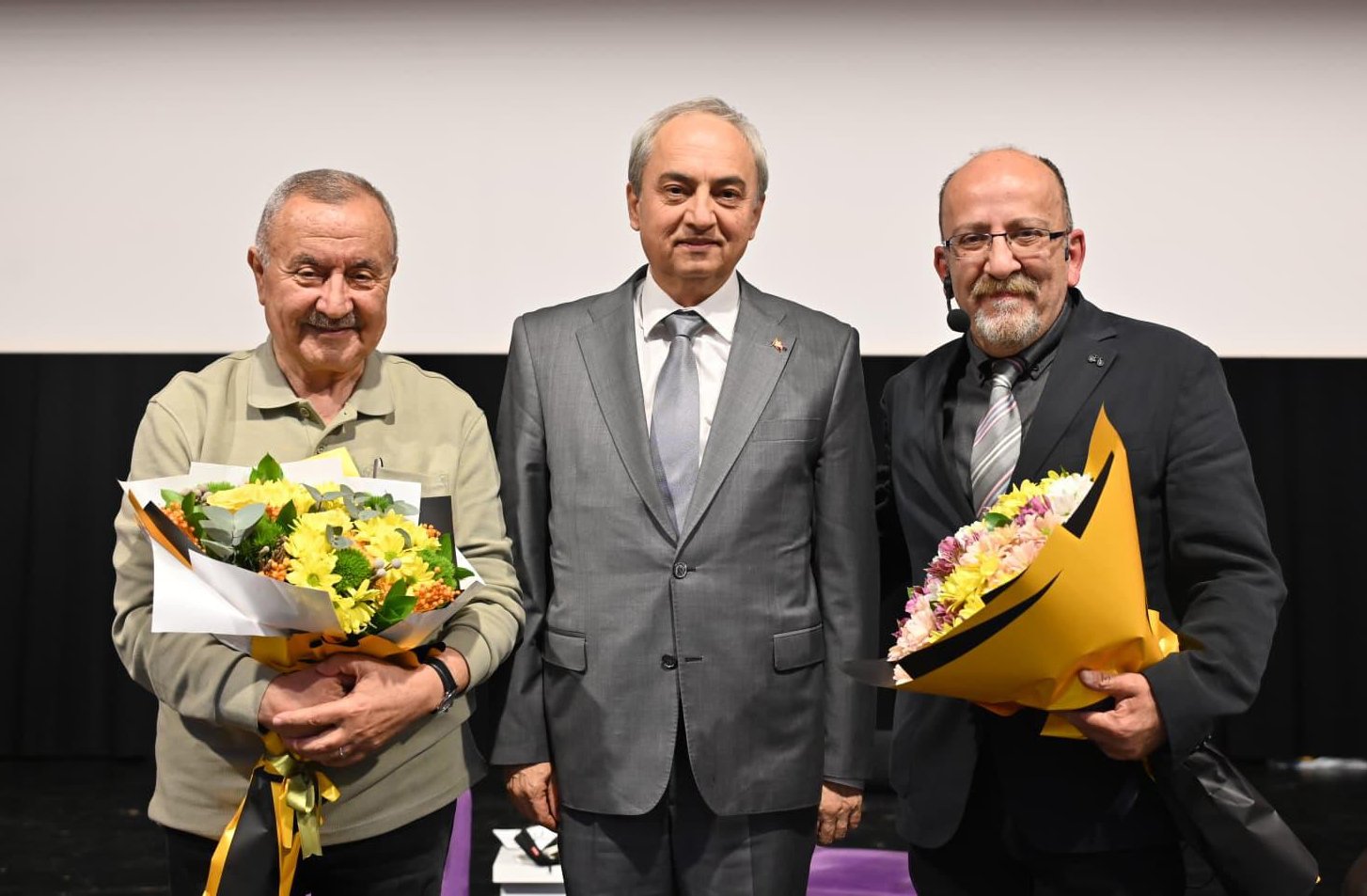 K O C A G O Z D E N E Y I M D E N B E S L E N E N S E H I R L E R G U 1231792 366382