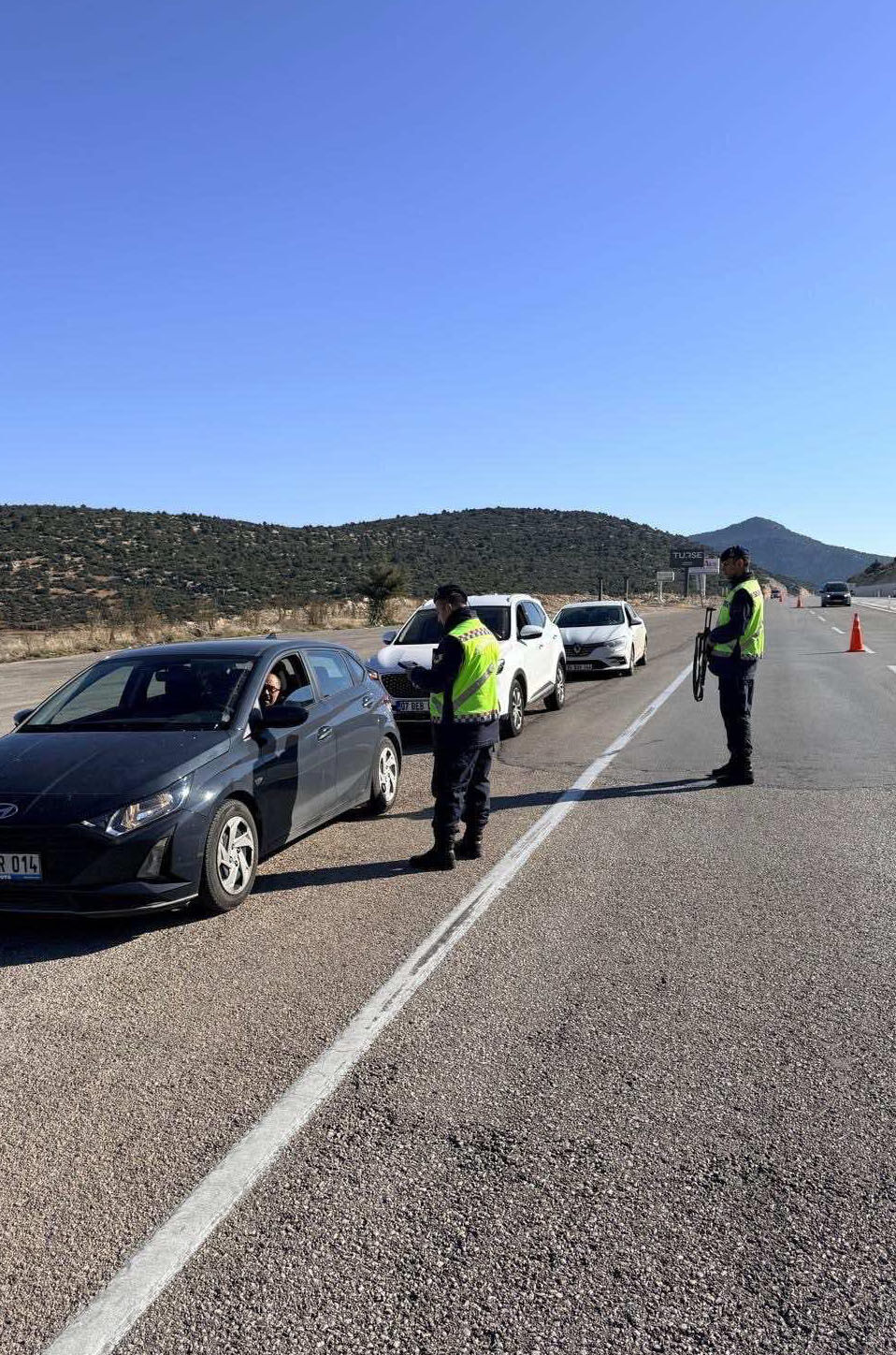 K O R K U T E L I D E H U Z U R L U B A Y R A M 1225511 364408