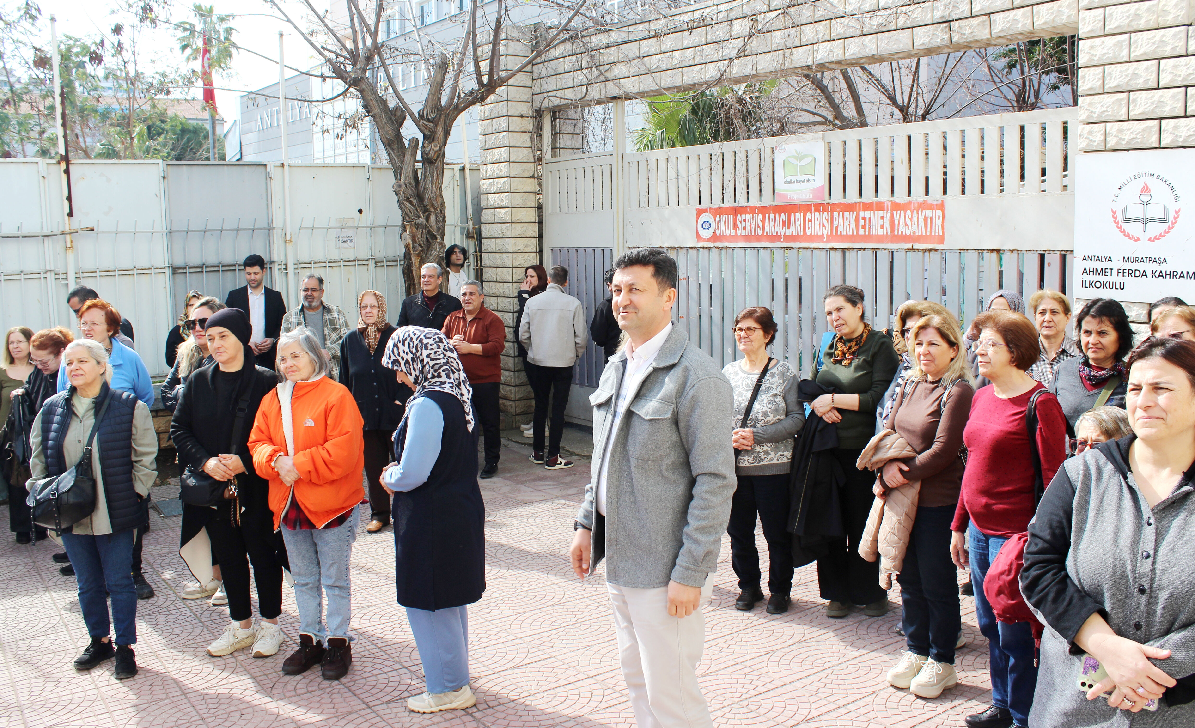 K U R S M E R K E Z I N D E D E P R E M T A T B I K A T I 1199029 356578