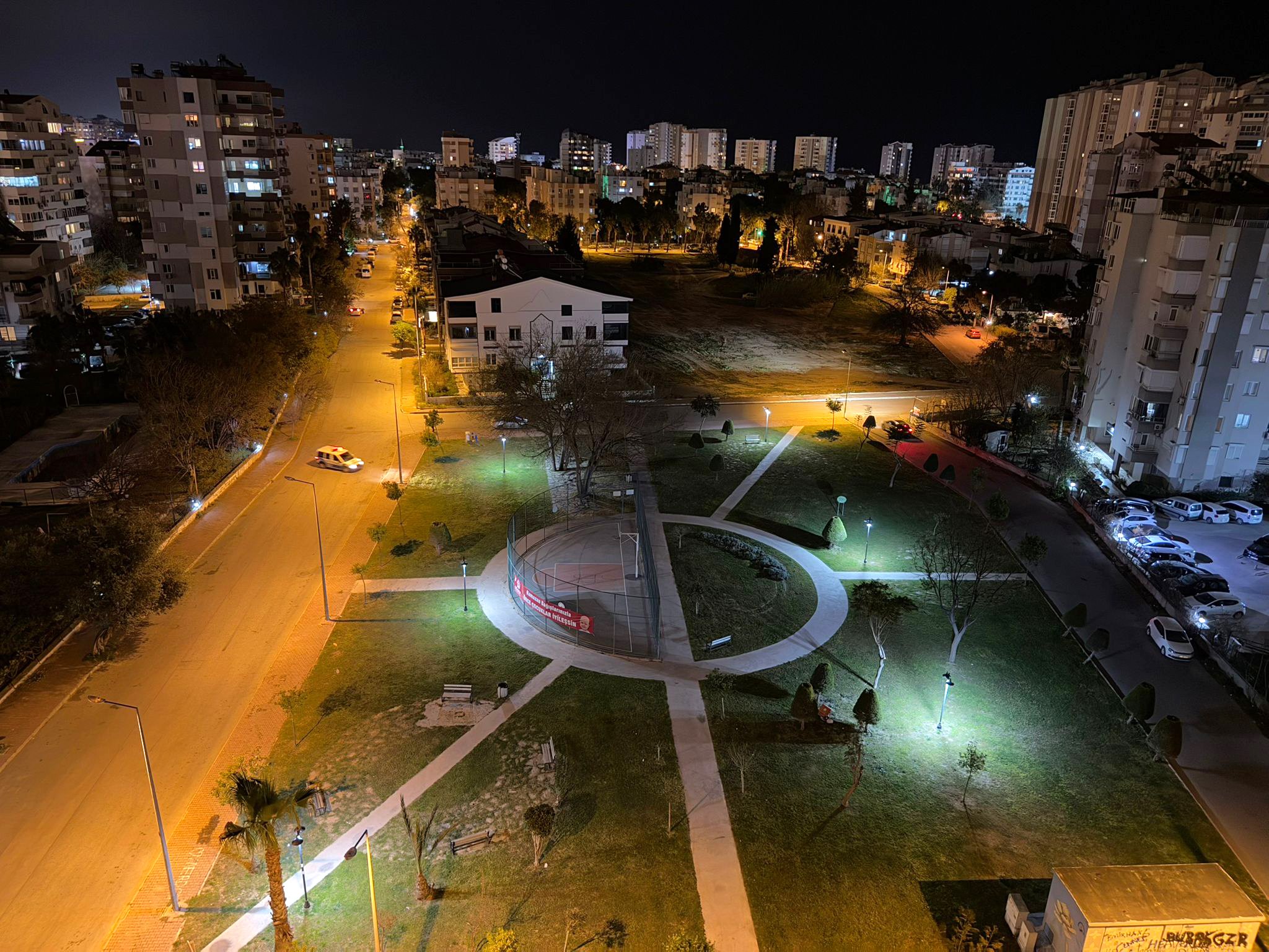 P A R K T A K I G U R U L T U S O R U N U N A P O L I S C O Z U M U 1229658 365750