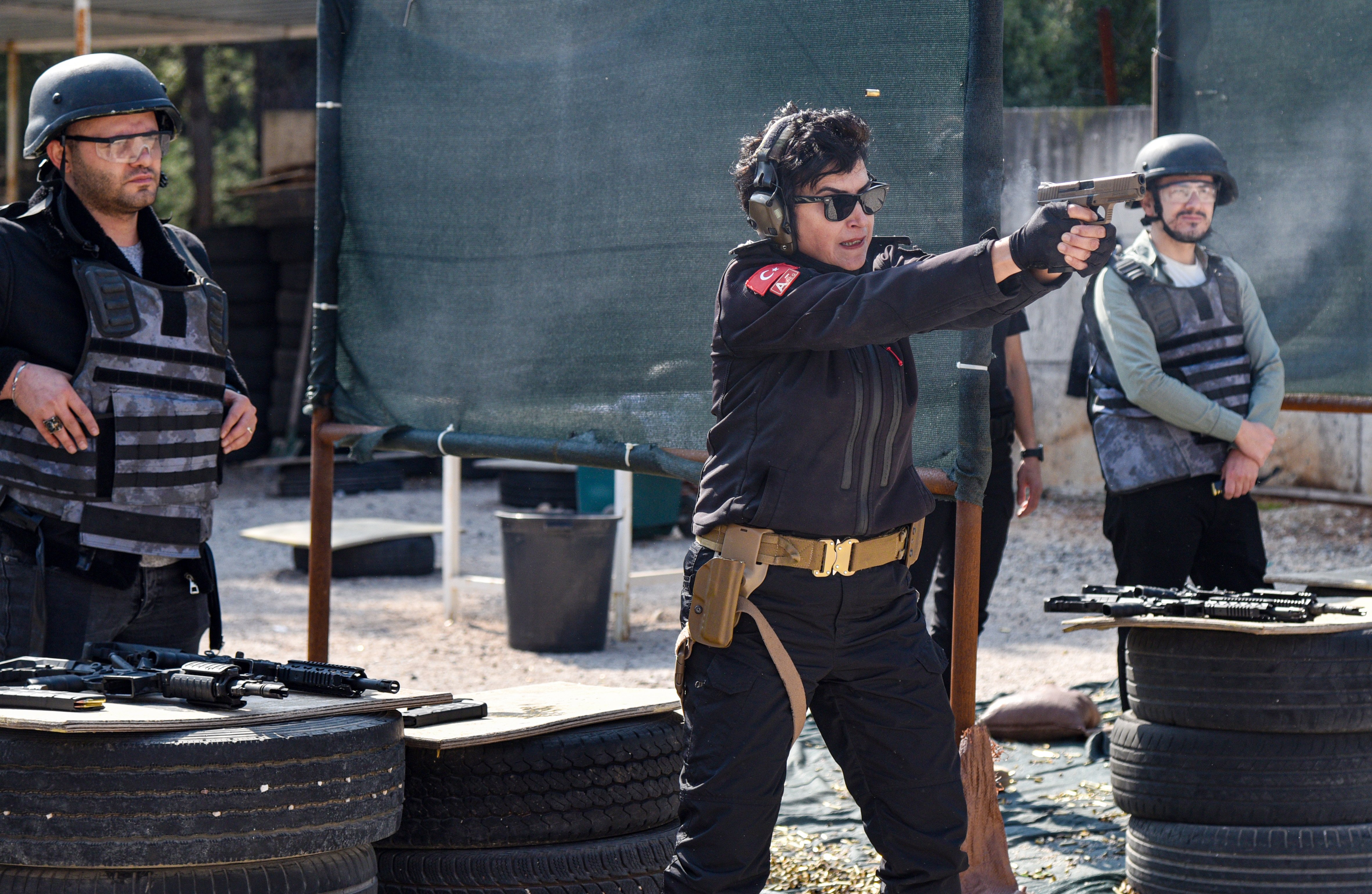 P O L I S I N K A D I N E G I T M E N L E R I G U C U M U Z N E N E 1201630 357334