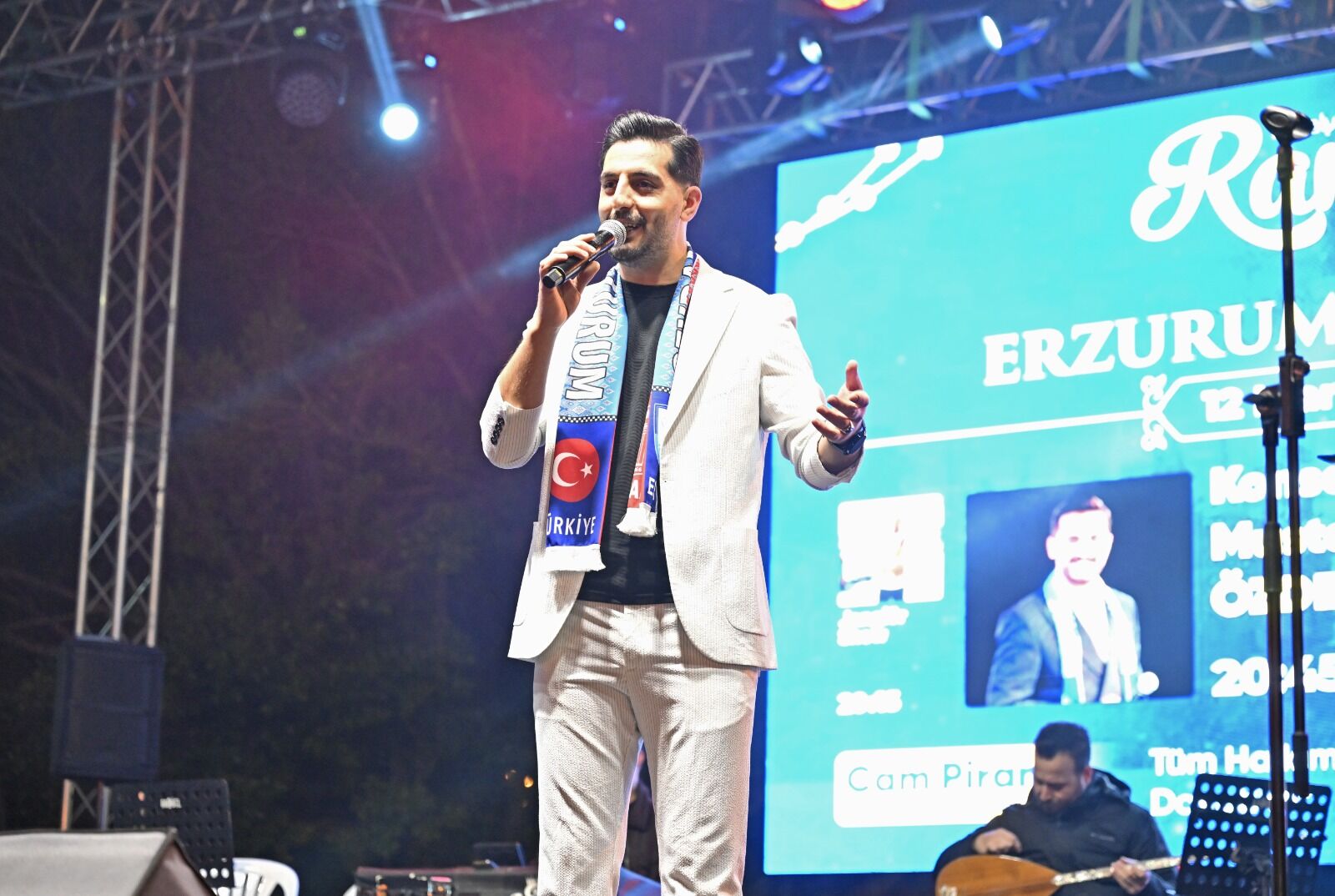 Ramazan Etkinliklerinde Erzurumlular Gec 1210456 359983 (1)