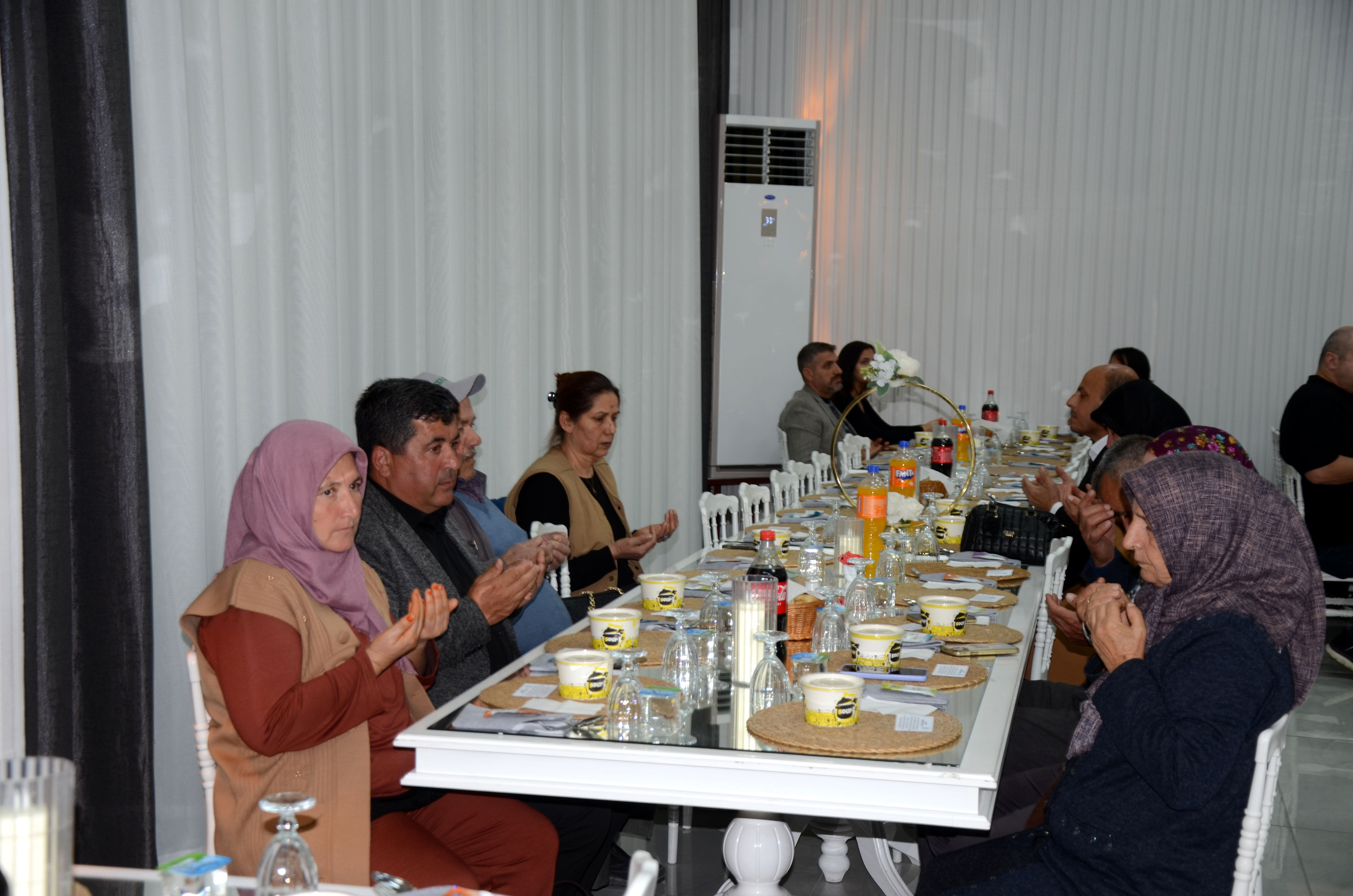 S E H I T A I L E L E R I V E G A Z I L E R L E I F T A R 1197229 356016