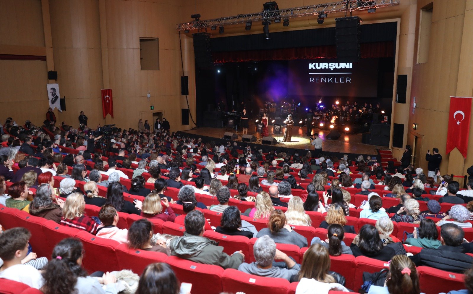 S E Z E N A K S U S A R K I L A R I K O N S E R I B U Y U K B E G E N 1235919 367542