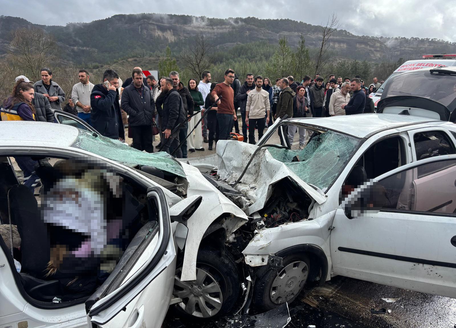 Trafilk kazalarında korkunç rakam