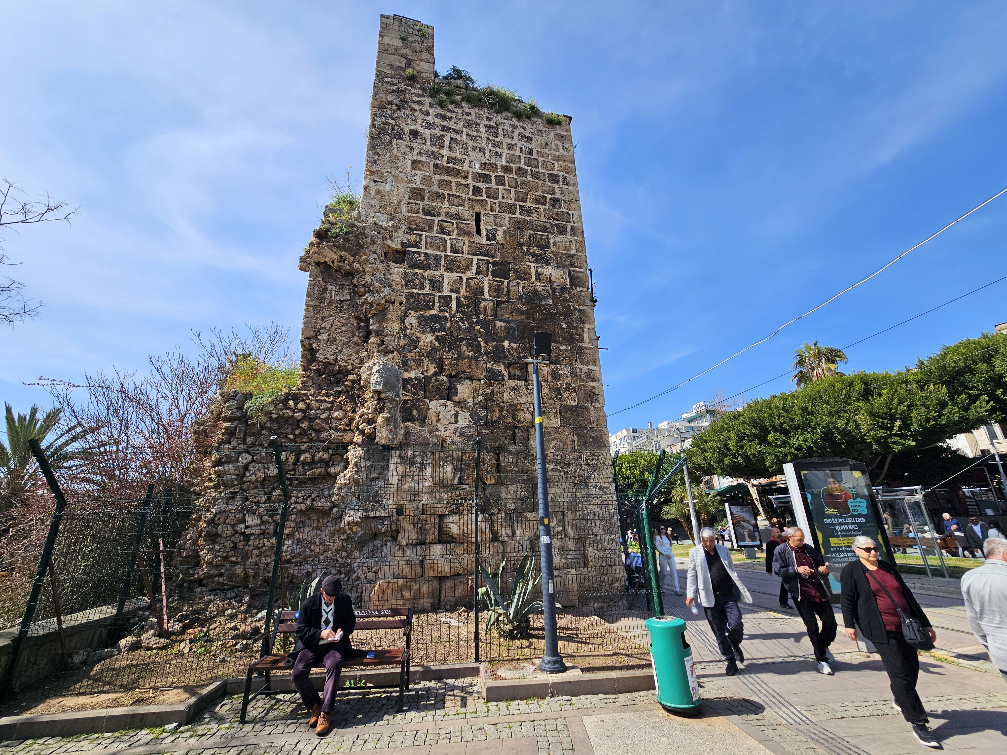 T R A M V A Y T E H D I D I N D E K I 2 B I N Y I L L I K B U R C L A 1222801 363586