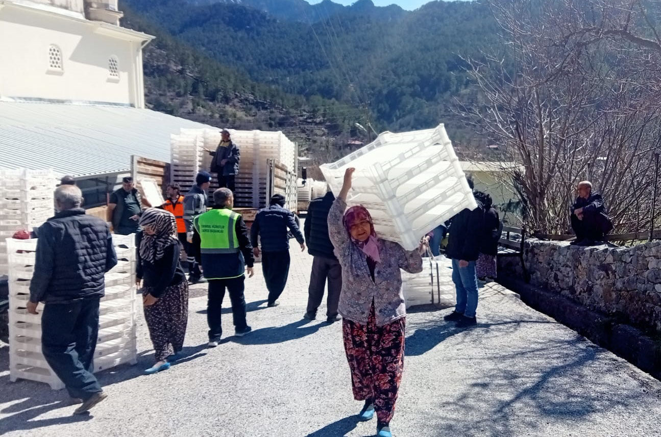 U R E T I C I L E R E I P E K B O C E G I B E S L E M E T A B L A S I D 1225148 364290-1