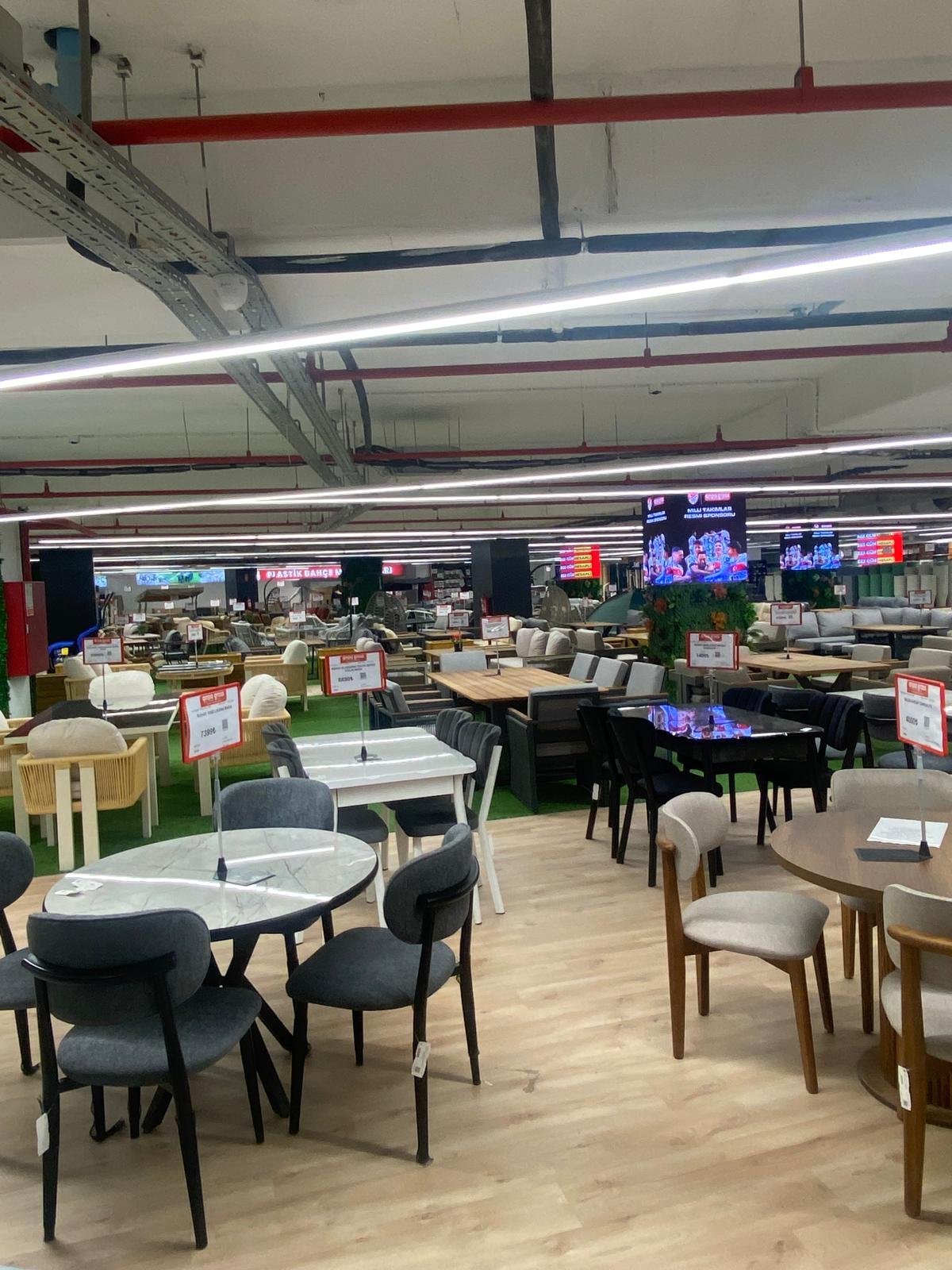 Whatsapp Image 2026 03 28 At 19.52.45