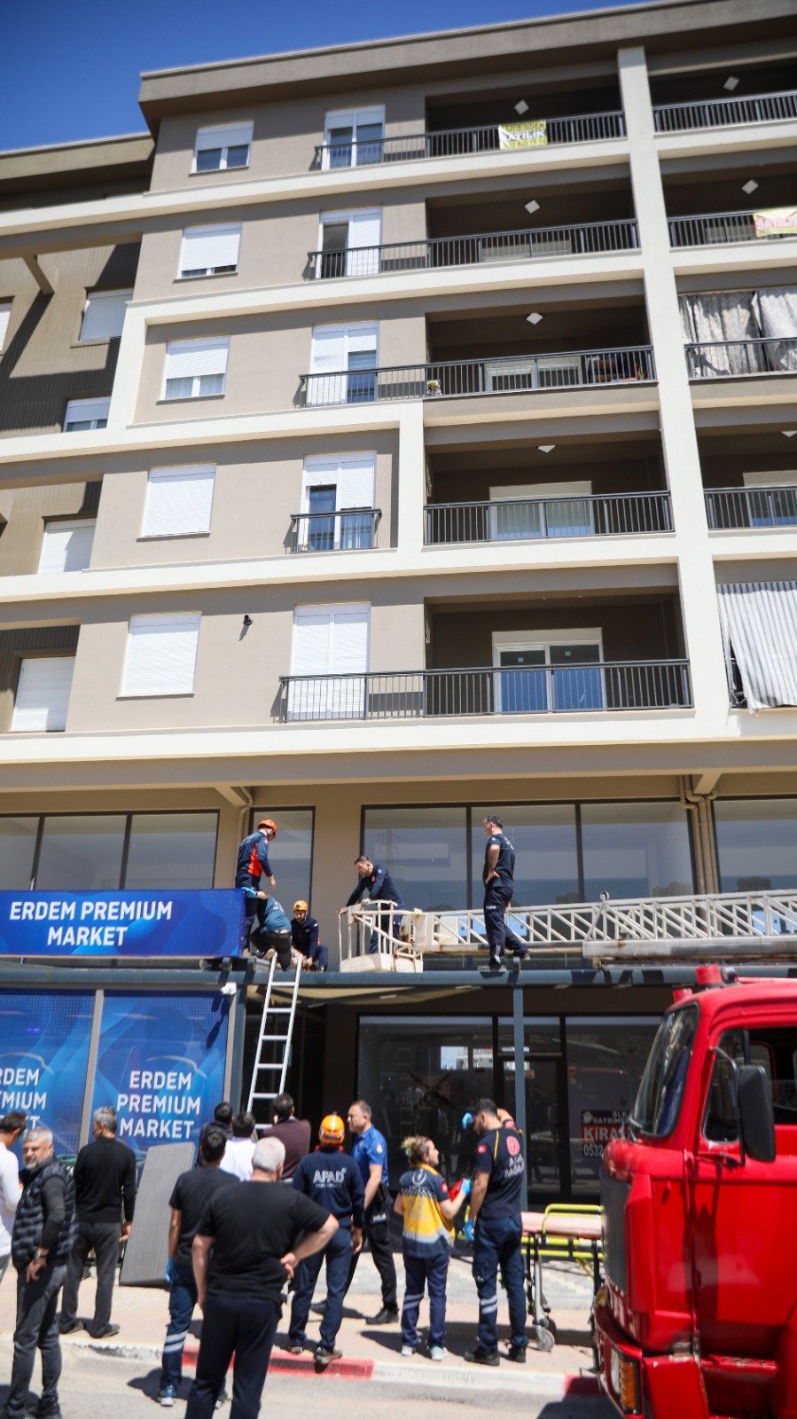 4 U N C U K A T T A N T E N T E N I N U Z E R I N E D U S U P Y A R 1271023 378287