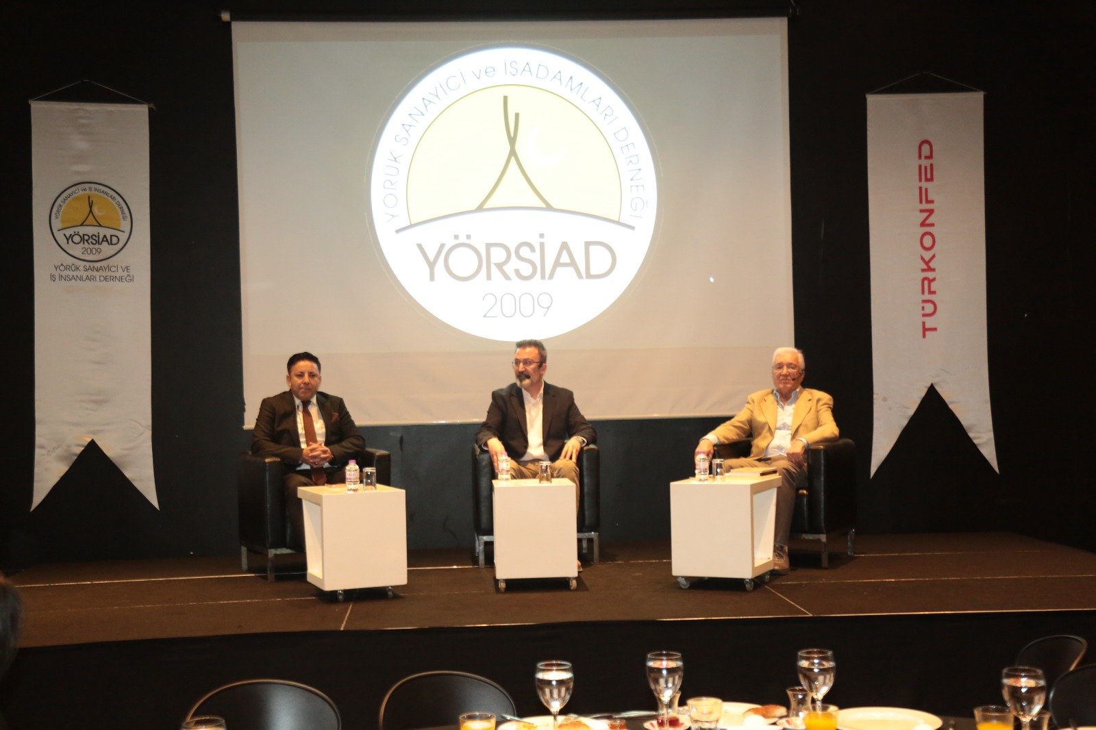 979F58F4 D187 4030 Be83 Dfdf711B976C