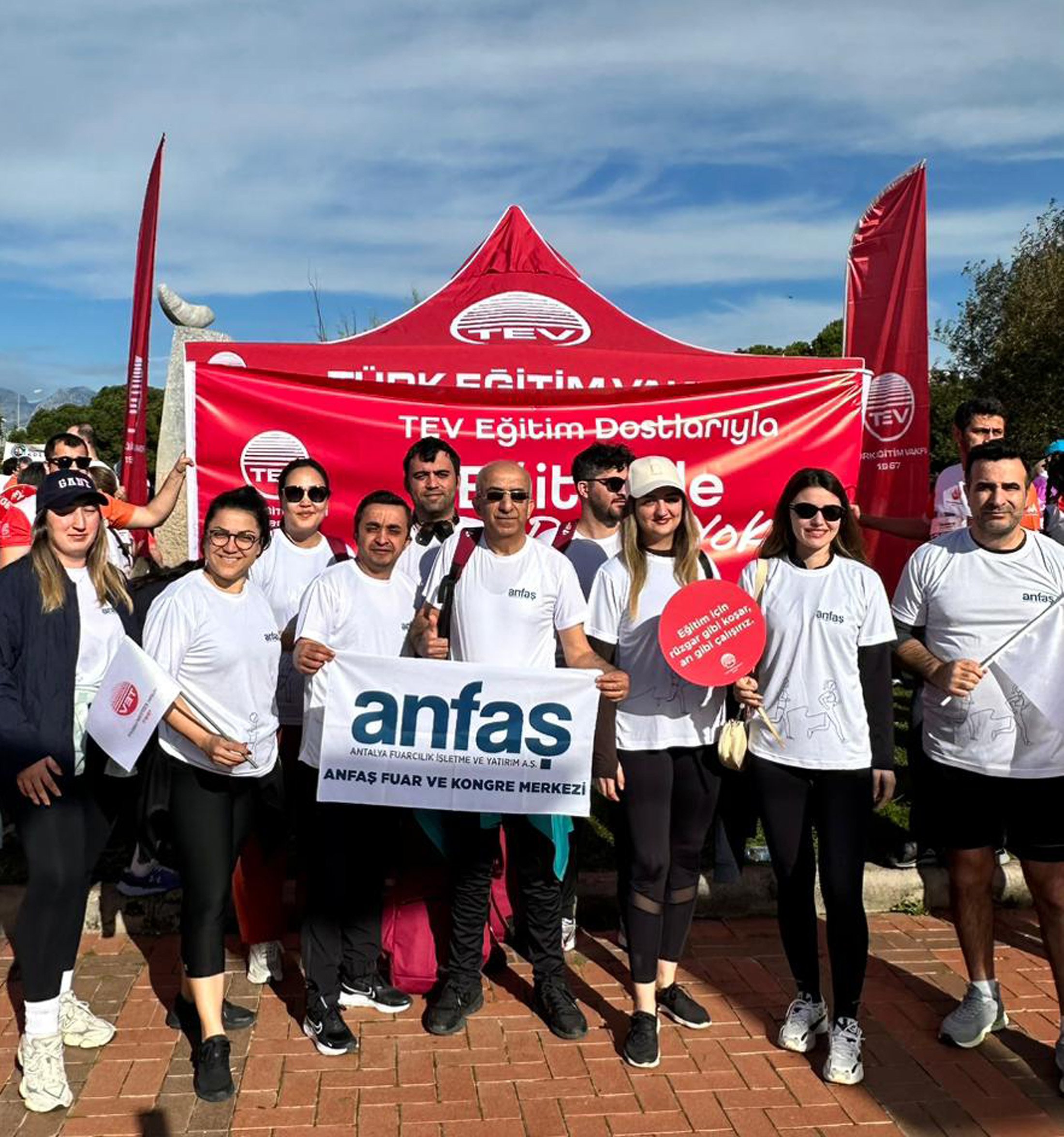 A N F A S C A L I S A N L A R I E G I T I M E D E S T E K I C I N K O 1247004 370972