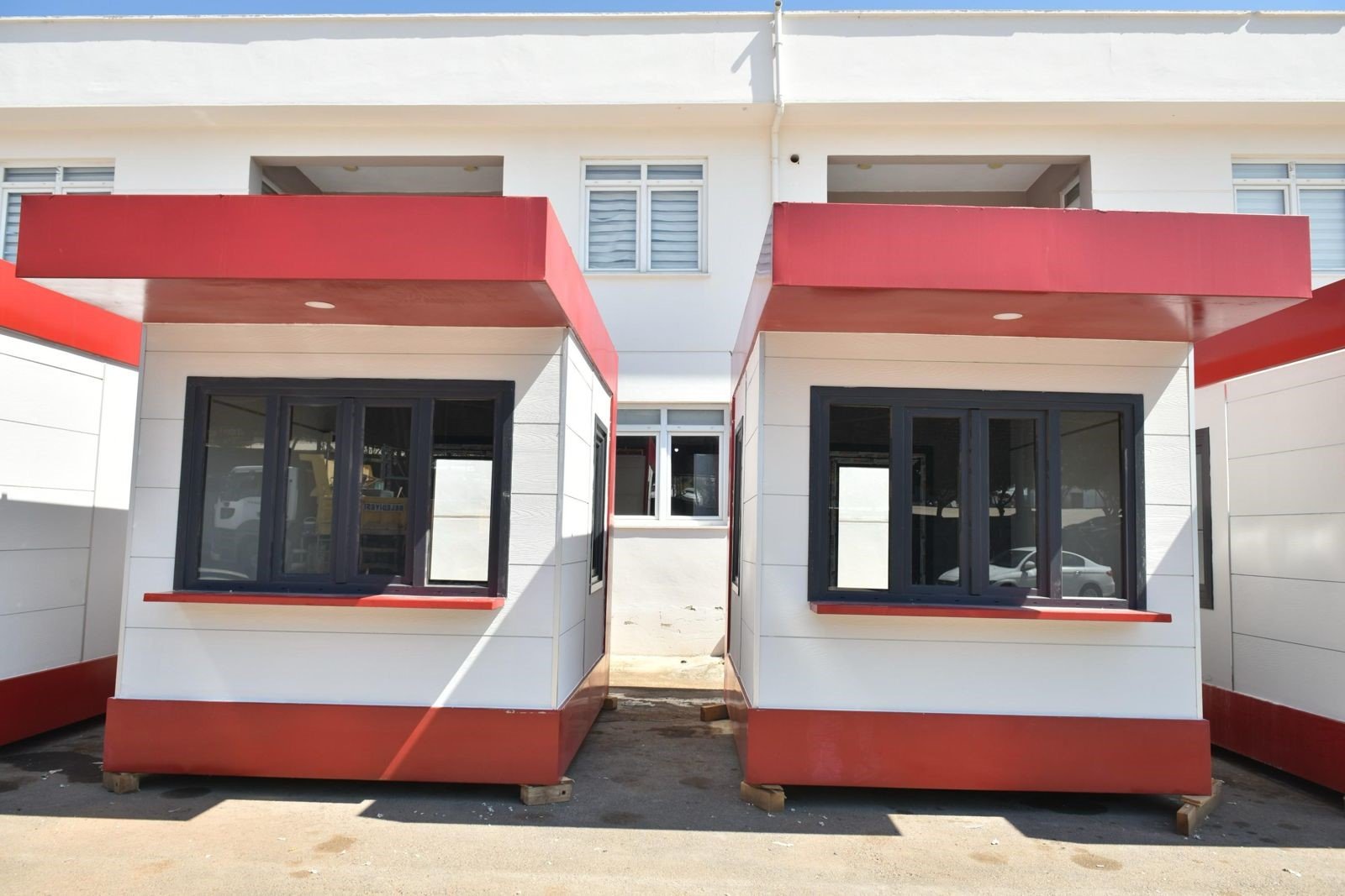 Kepez’e modern ekmek büfeleri