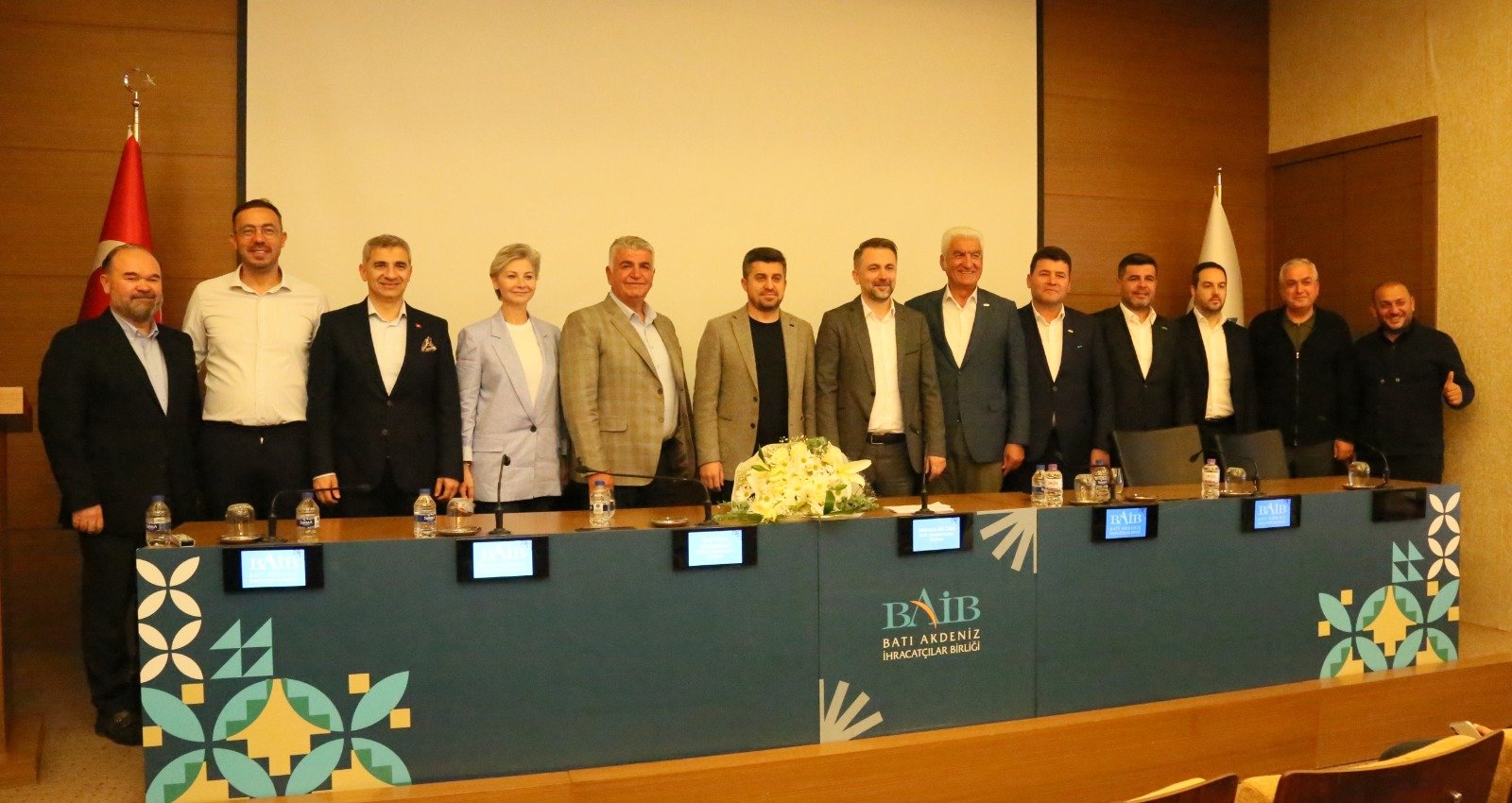 B A I B D E Y E N I Y O N E T I M G O R E V E B A S L A D I 1259034 374642