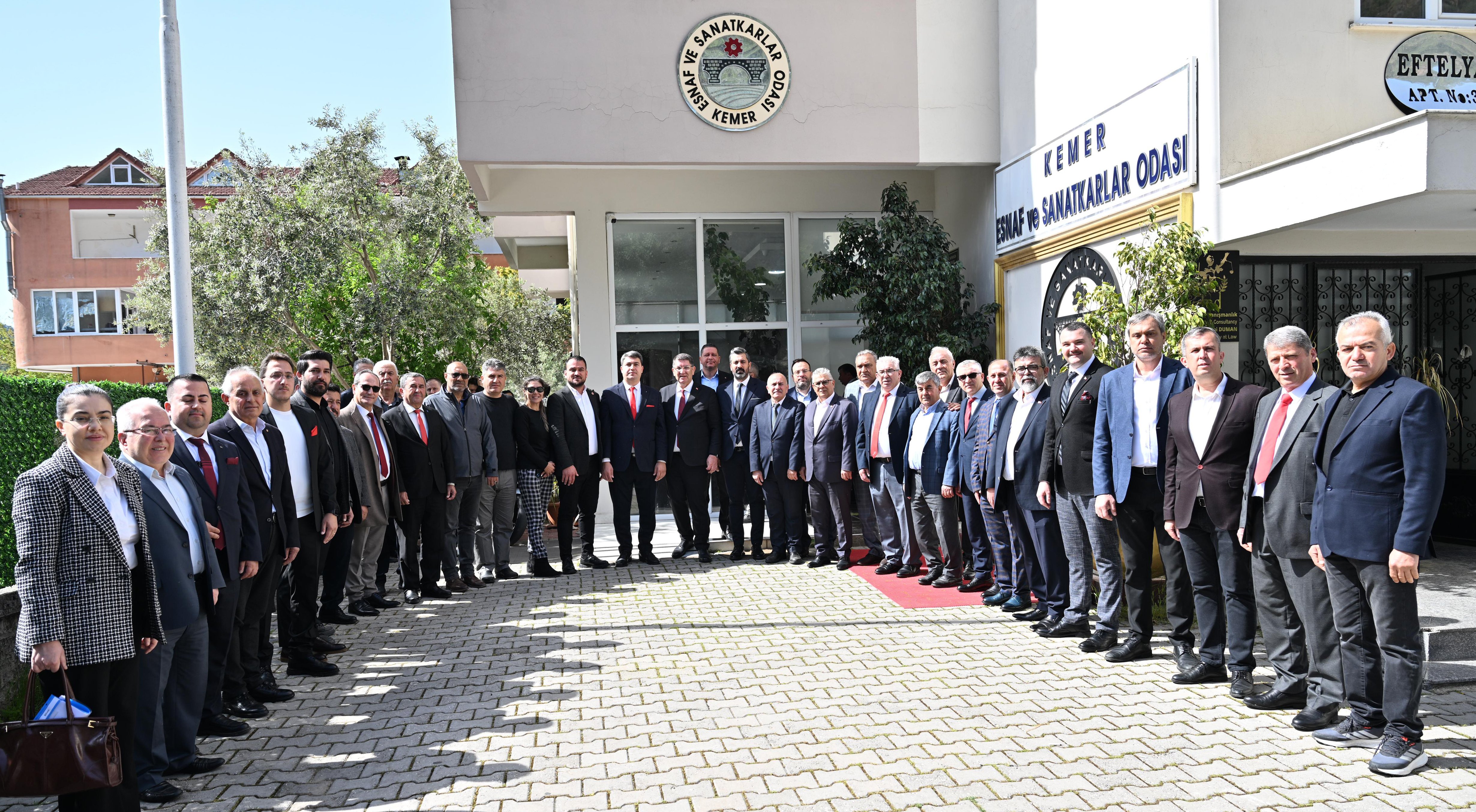 B A S K A N D E R E S E C I M Z I Y A R E T L E R I N E B A T I I L 1258955 374611