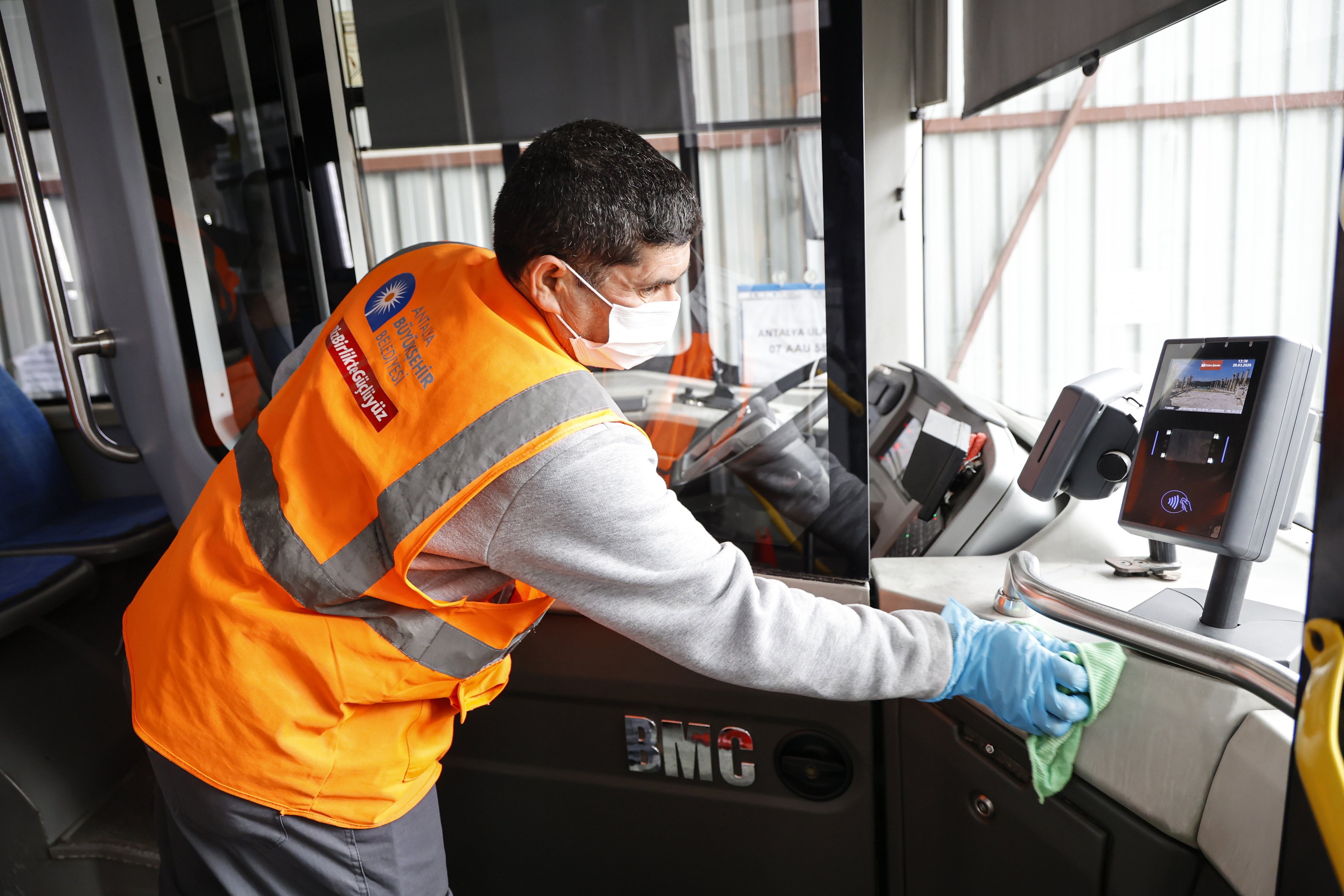 B U Y U K S E H I R T O P L U U L A S I M A R A C L A R I N I T E M I Z 1250251 371978