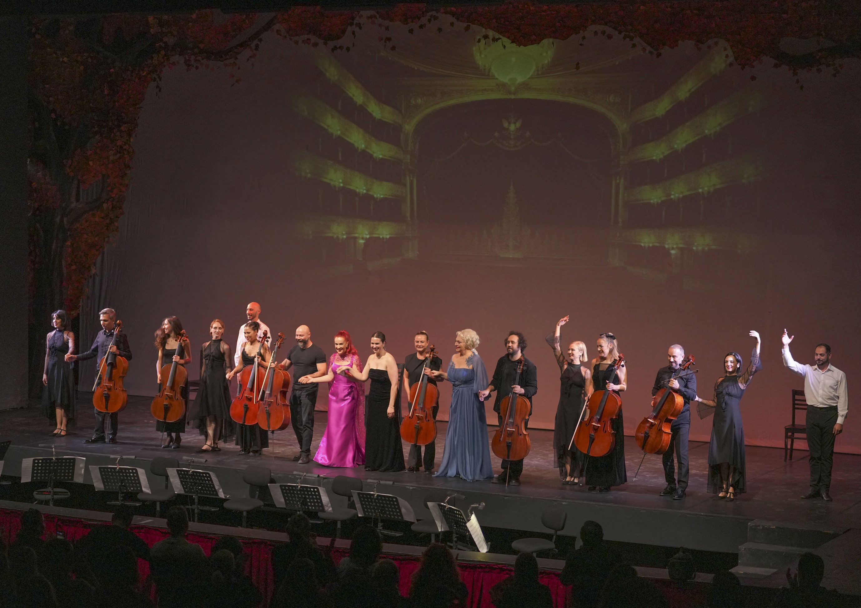 C E L L O Y I L D I Z L A R I N A A L K I S Y A G D I 1256819 374002