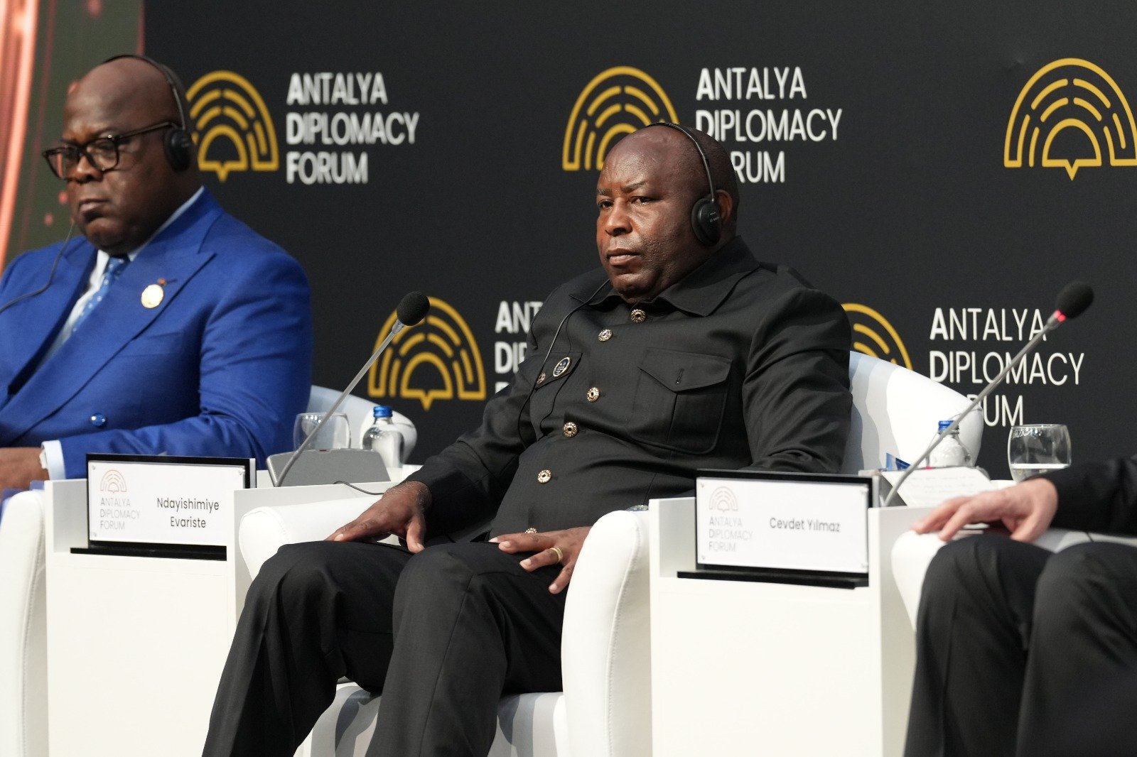 C E V D E T Y I L M A Z A V R U P A N I N D A H A F A Z L A L I D 1264755 376480