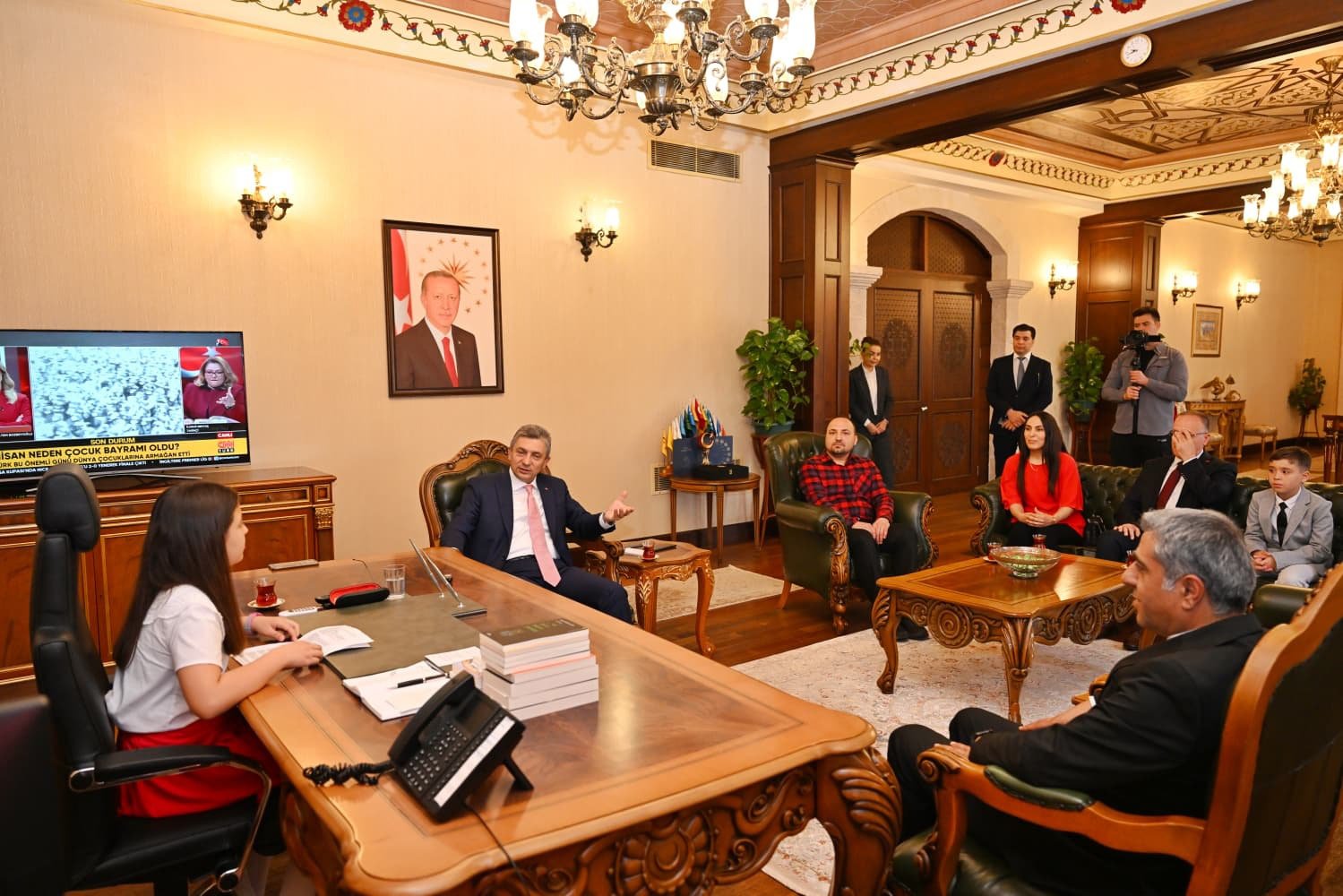 C O C U K V A L I N A Z E N I N G O R E V I D E V R A L D I 1274246 379268