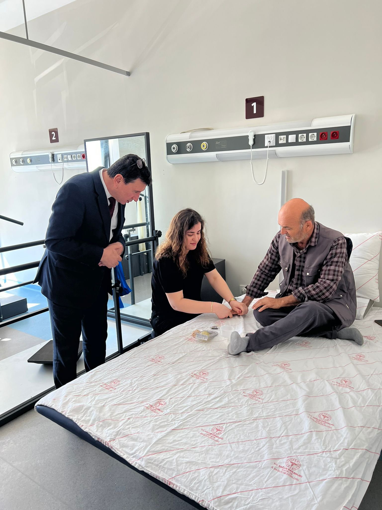 D O S E M E A L T I D E V L E T H A S T A N E S I N D E F I Z I K T E 1271272 378352