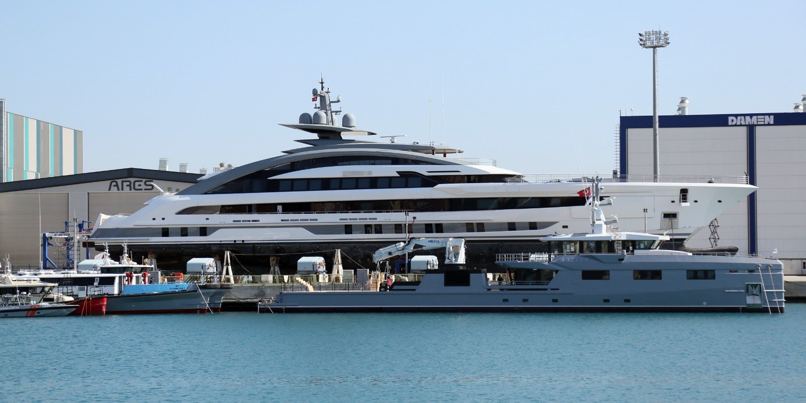 D U N Y A D A S A D E C E 2 T A N E O L A N G A L A X Y T E K N E L 1257886 374296