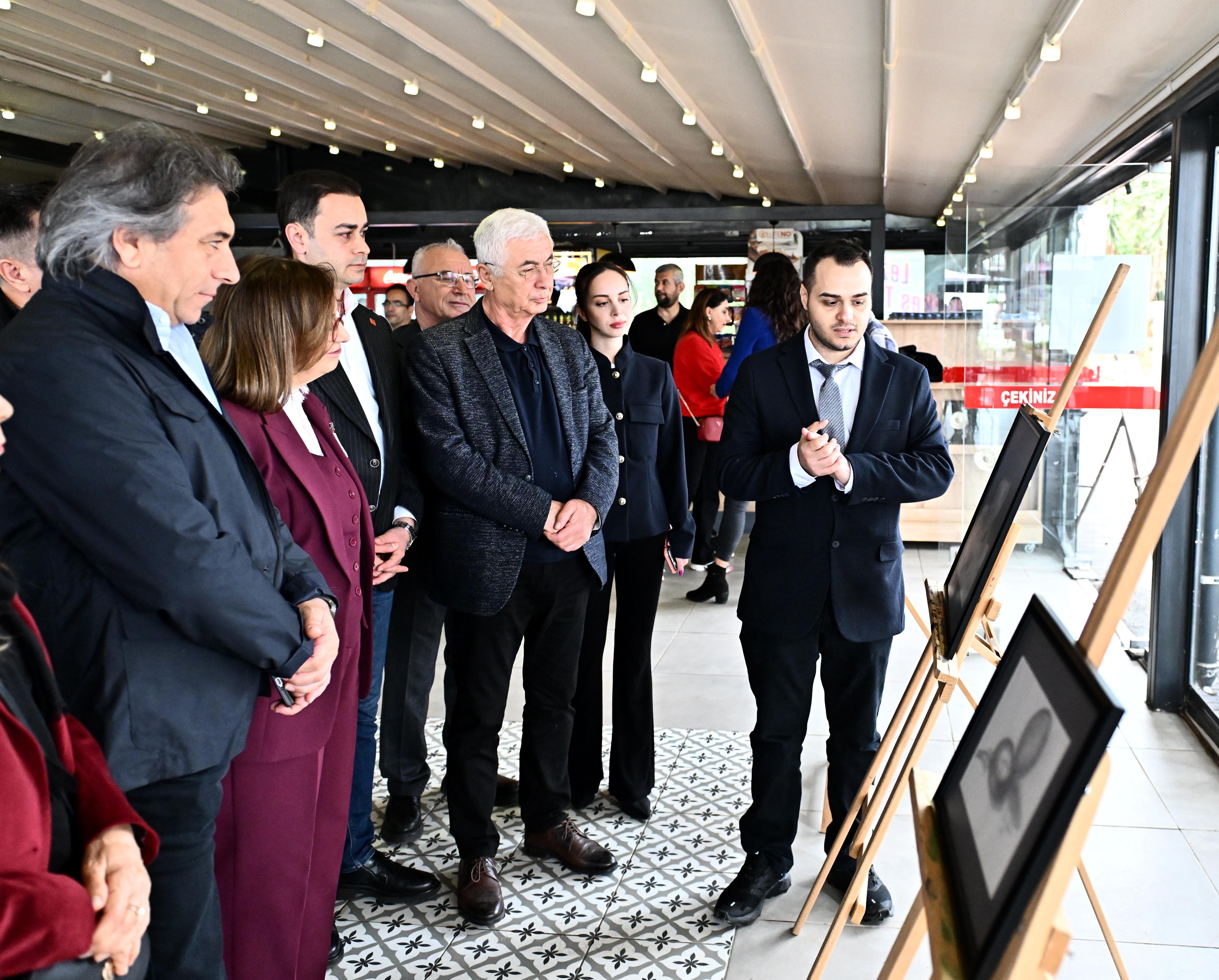 E N G E L S I Z K A F E’ D E B I R B A K I S I N H I K A Y E S I 1240589 369061