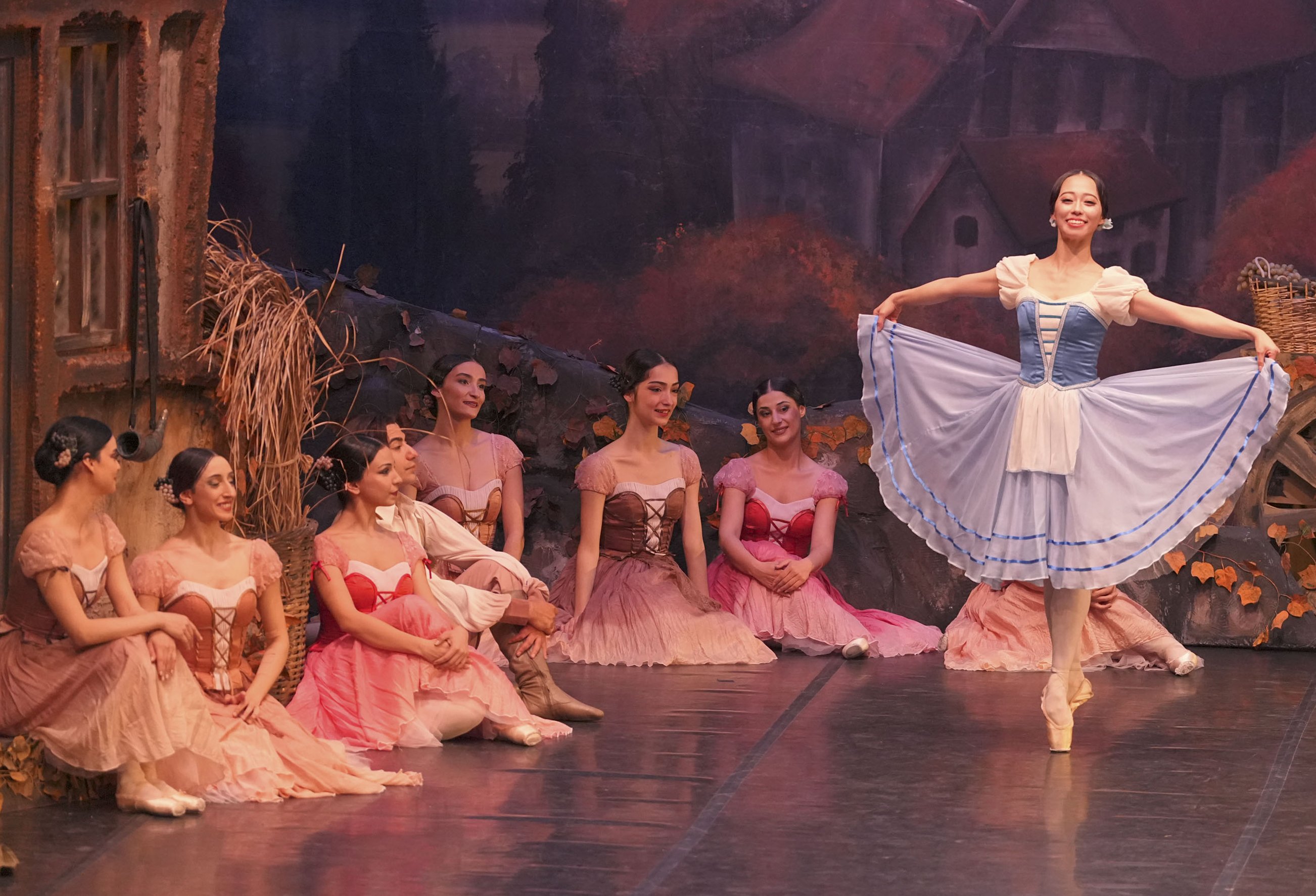 G I S E L L E S E Z O N A V E D A E D I Y O R 1250385 372028