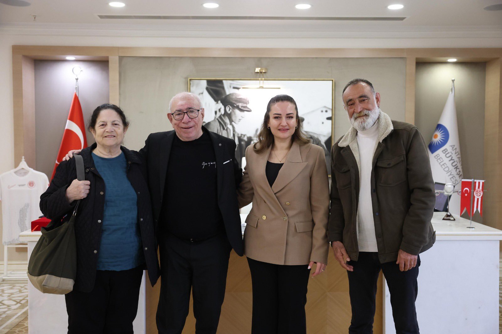 H E Hbom X Y A A2 F1A