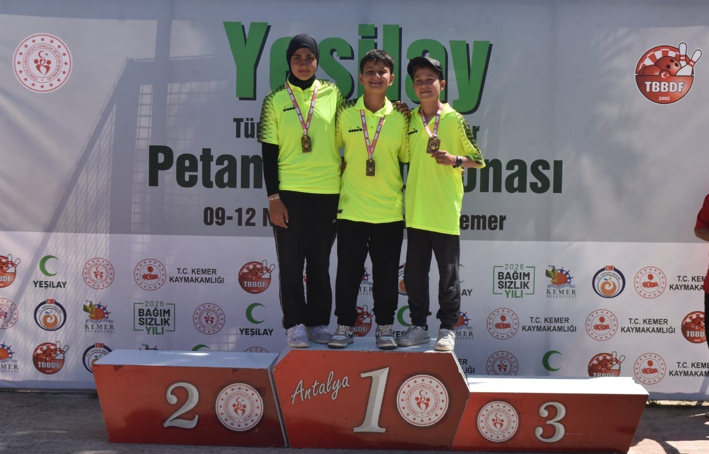 Kepezli öğrencilerden tarihi başarı