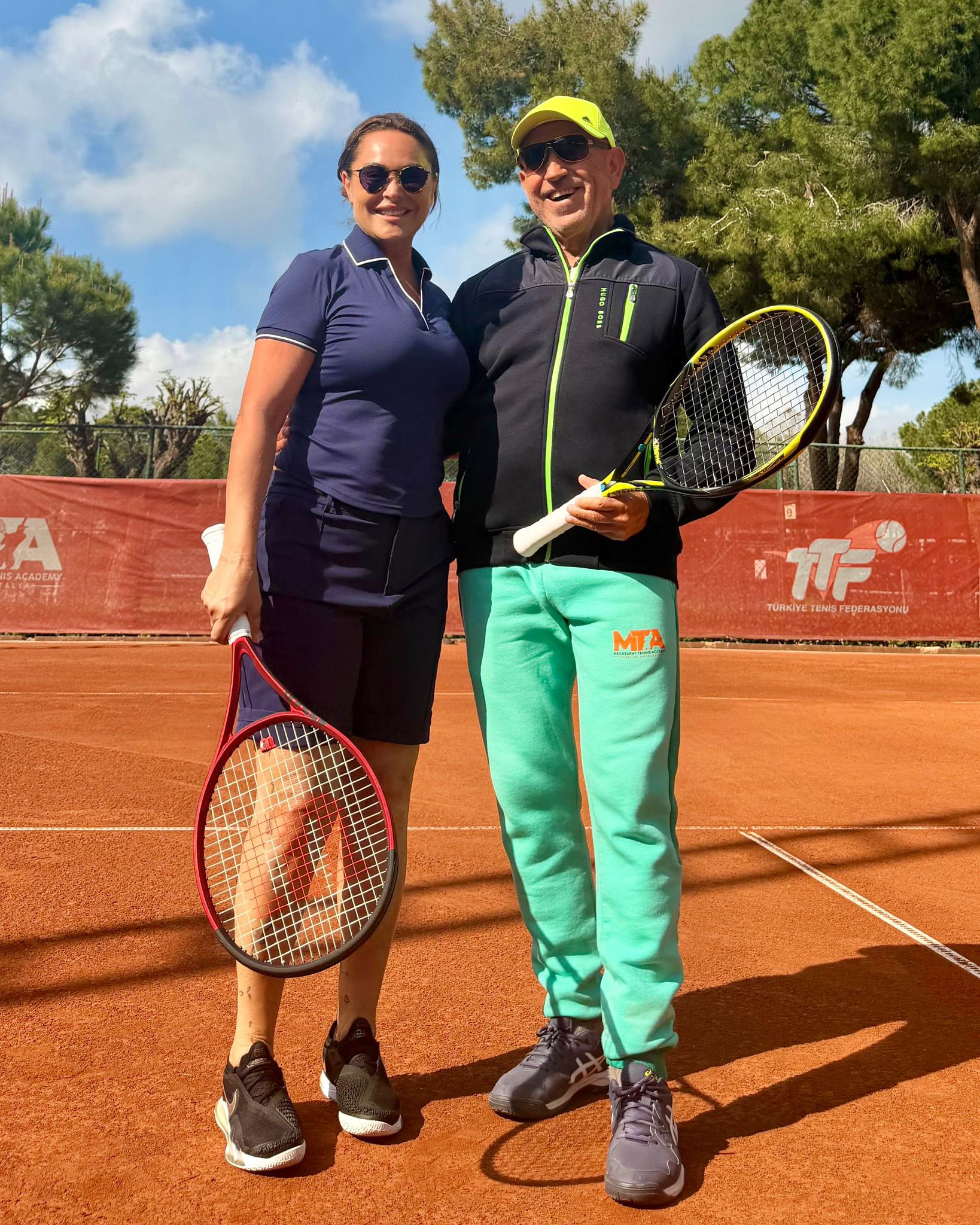 H U L Y A A V S A R C U P 25’ I N C I K E Z D U Z E N L E N D I 1278952 380586