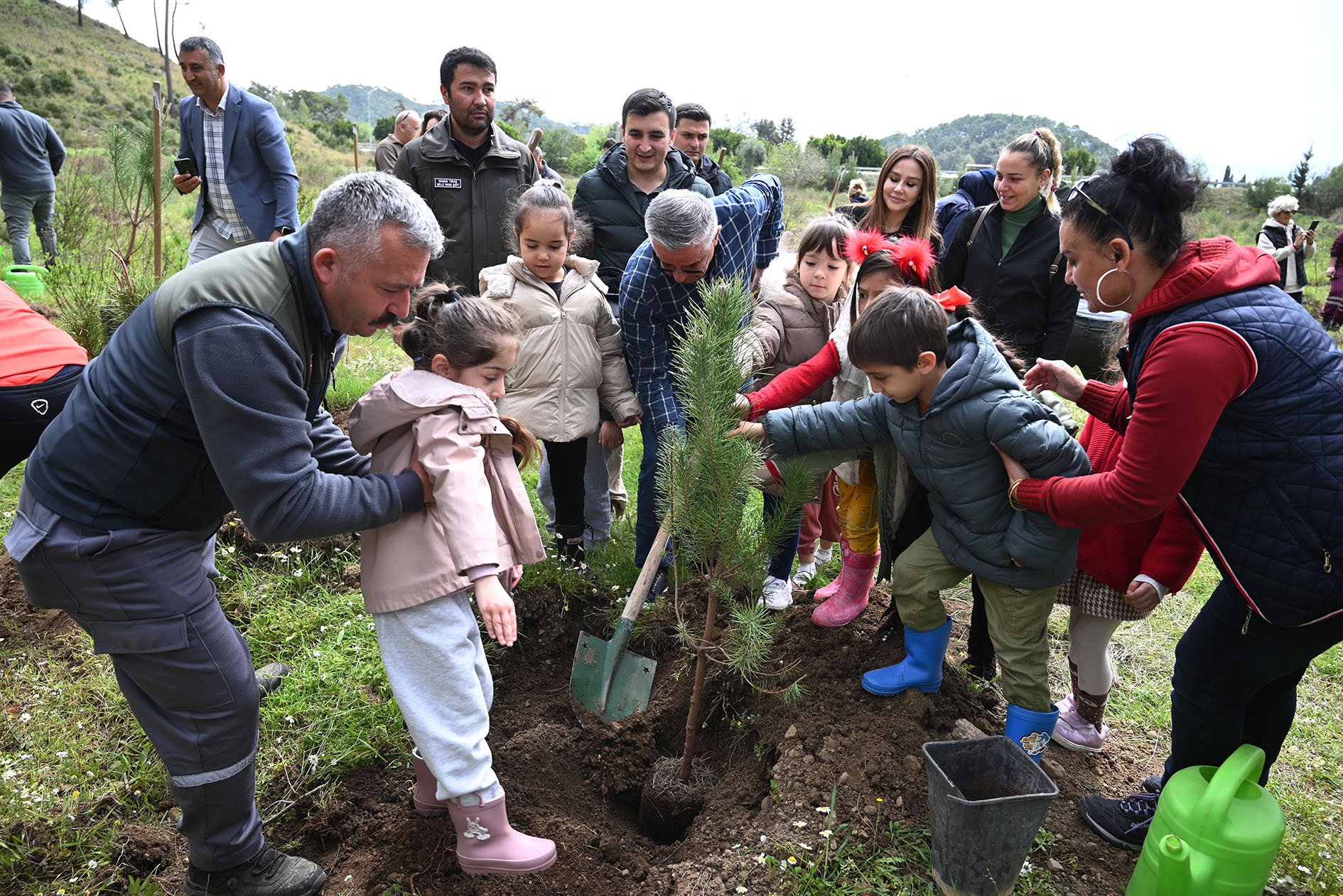 K E M E R D E F I D A N D I K I M E T K I N L I G I 1239925 368830