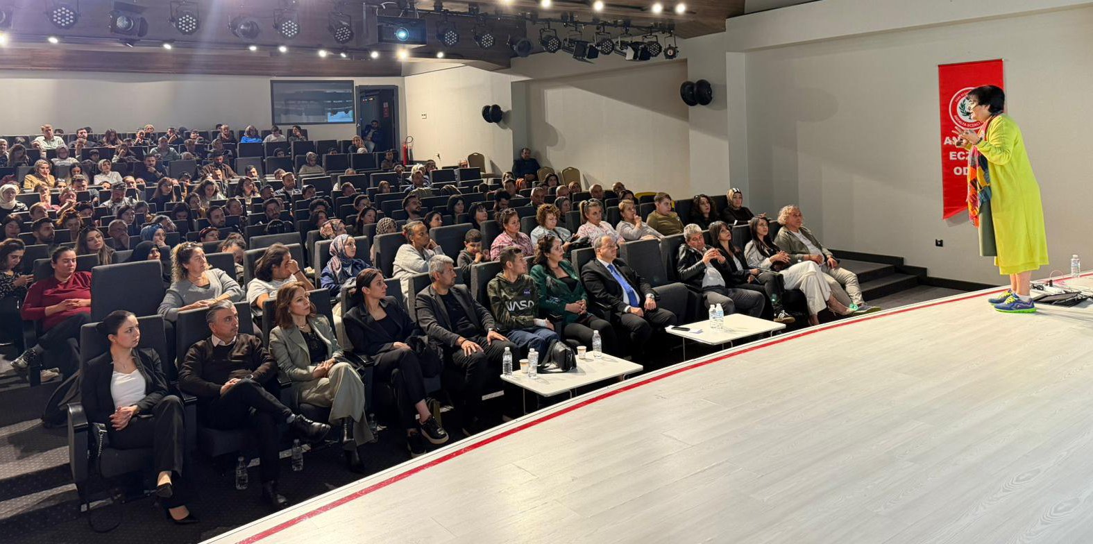 K E P E Z’ D E O T I Z M L I B I R E Y L E R E Y O N E L I K ‘ E R G E 1259944 374929