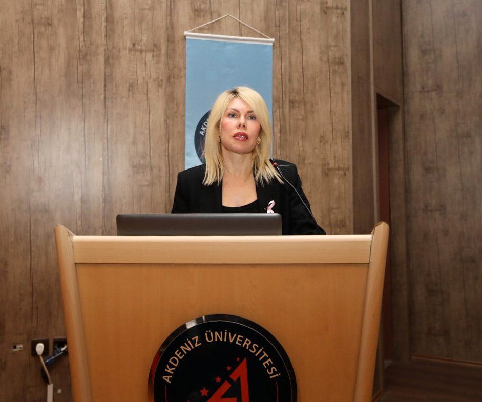 Kanser Farkindalik Sempozyumu 1247451 371122 (1)