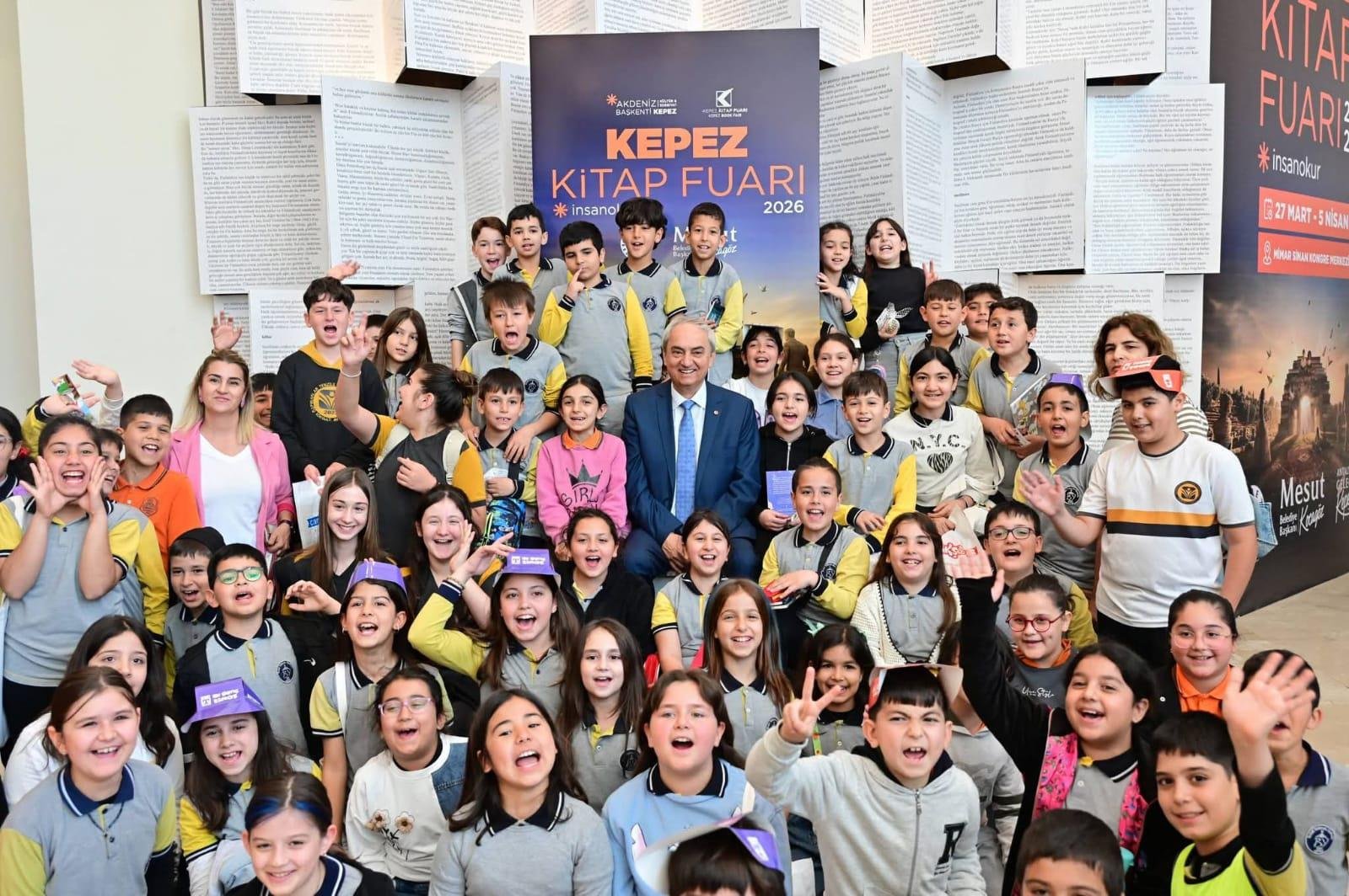 Kepez Kitap Fuari, Kitapseverlerle Dolup Tasti 2