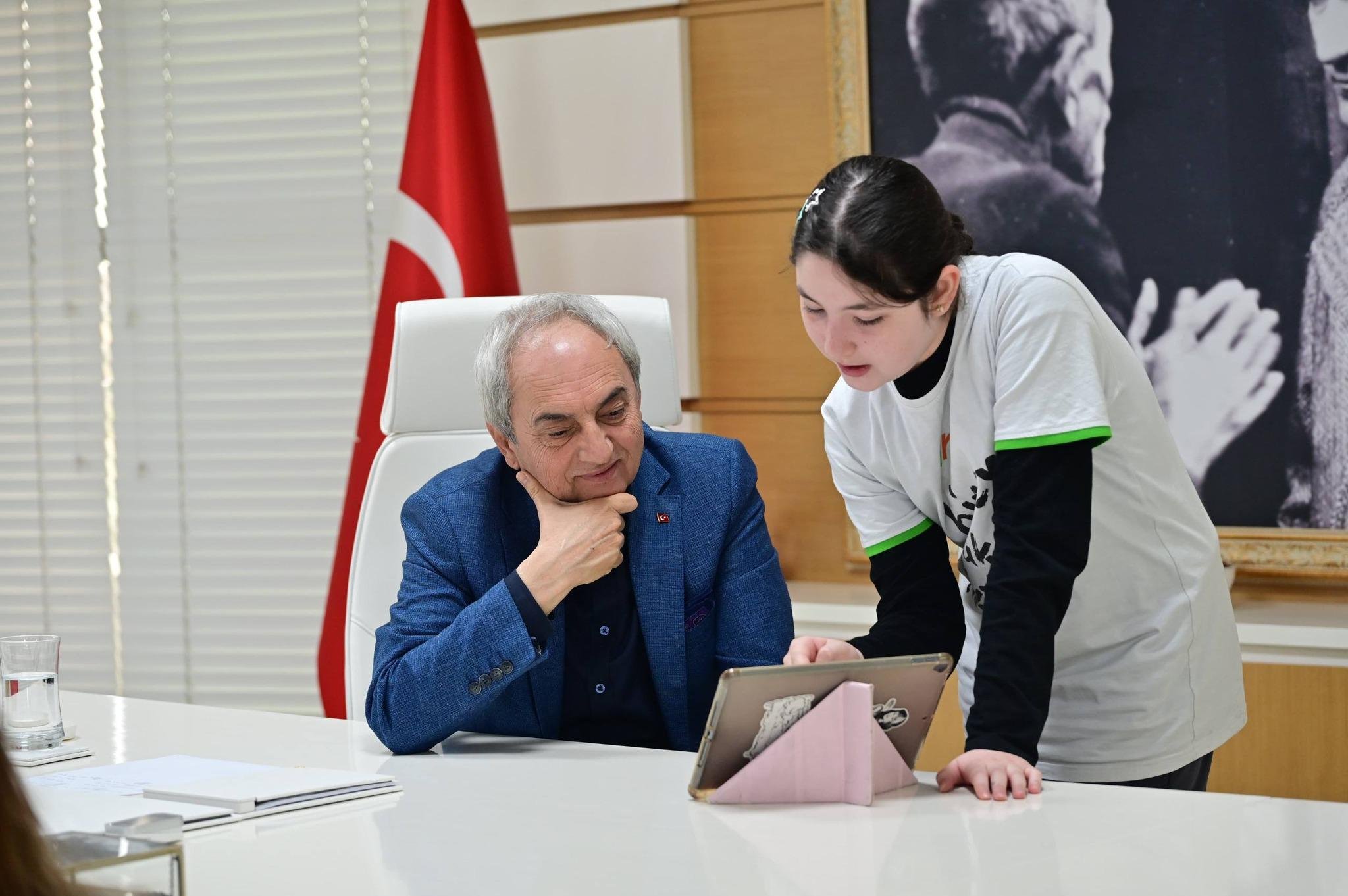 Kocagoz, Ogrencilerin Projelerini Dinledi 6