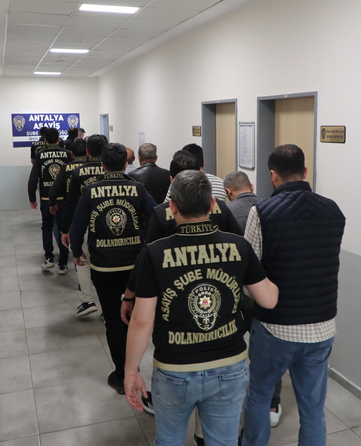 S A H T E V E K A L E T L E G A Y R I M E N K U L S A T I S I Y A P A N 1280991 381134