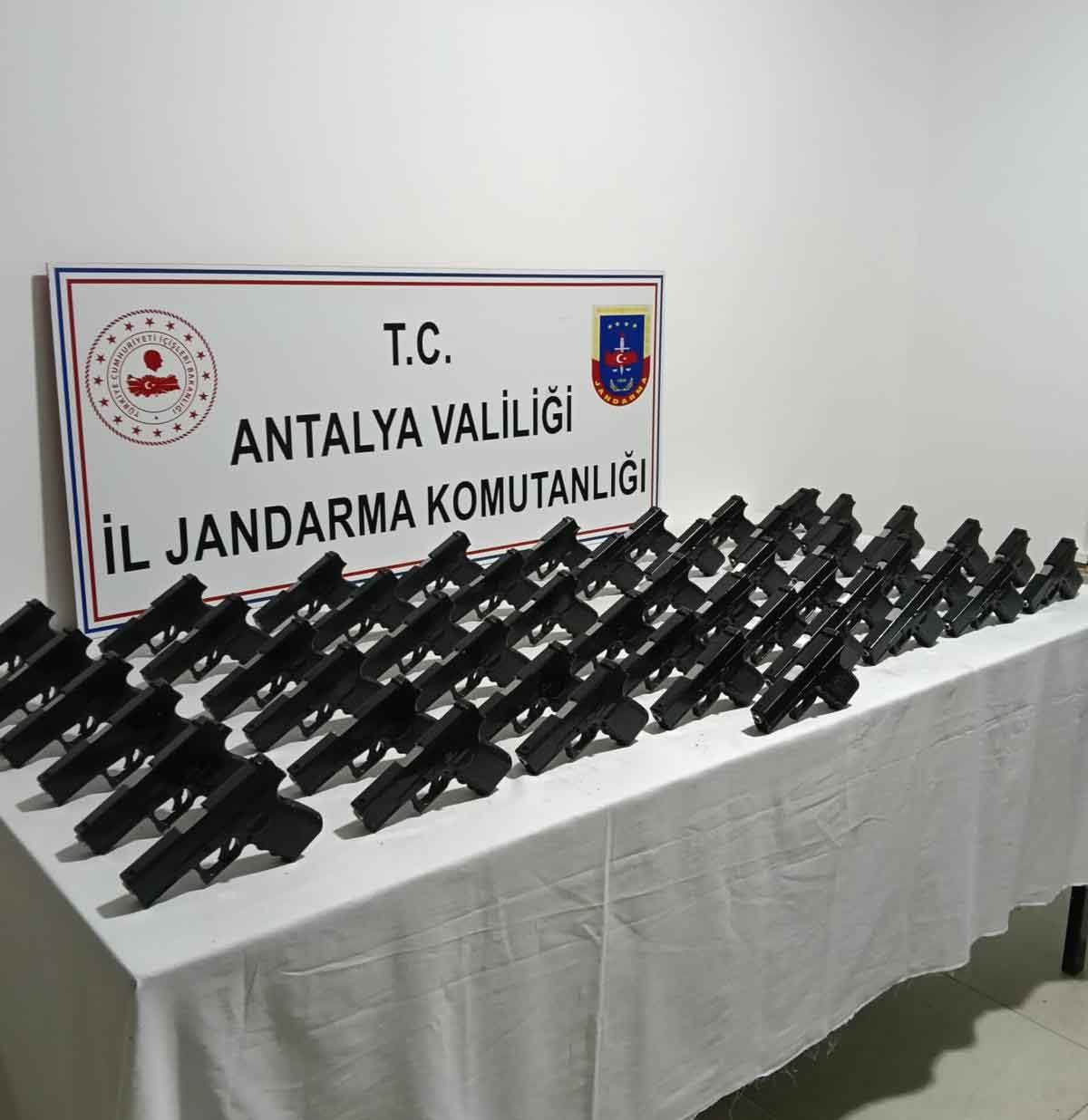 S I L A H K A C A K C I L I G I O P E R A S Y O N U 1269597 377836