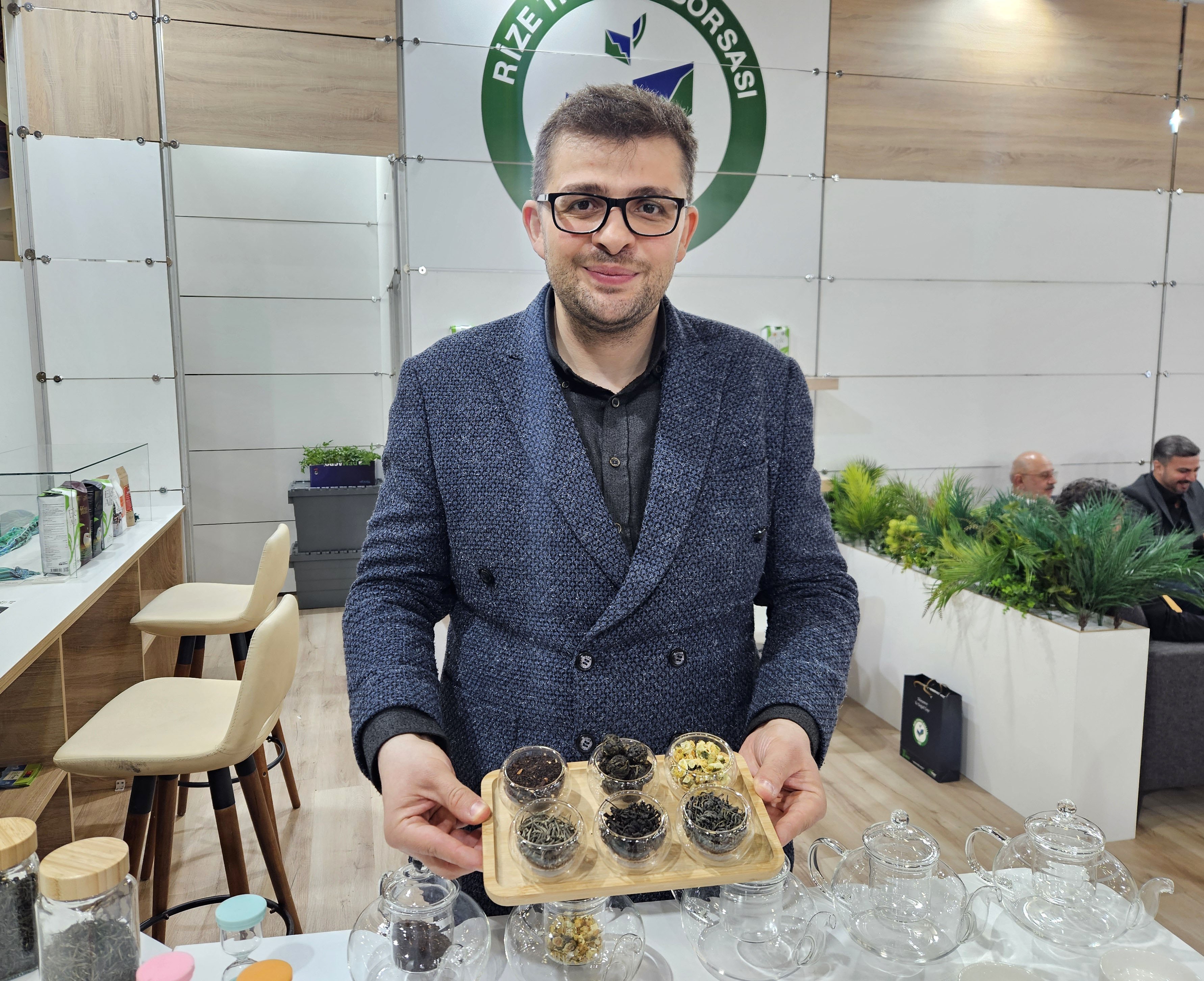 S I N I R L I M I K T A R D A U R E T I L E N B E Y A Z C A Y I N K I 1278882 380567