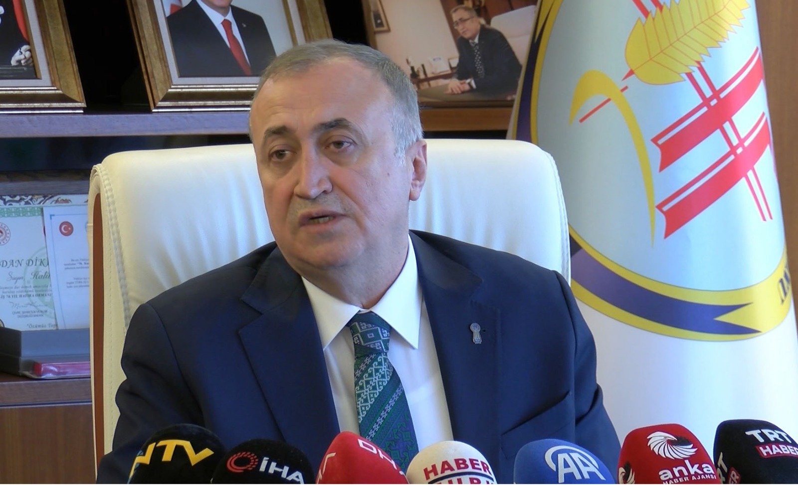 T U R K I Y E F I R I N C I L A R F E D E R A S Y O N U 200 G R A M 1239420 368678