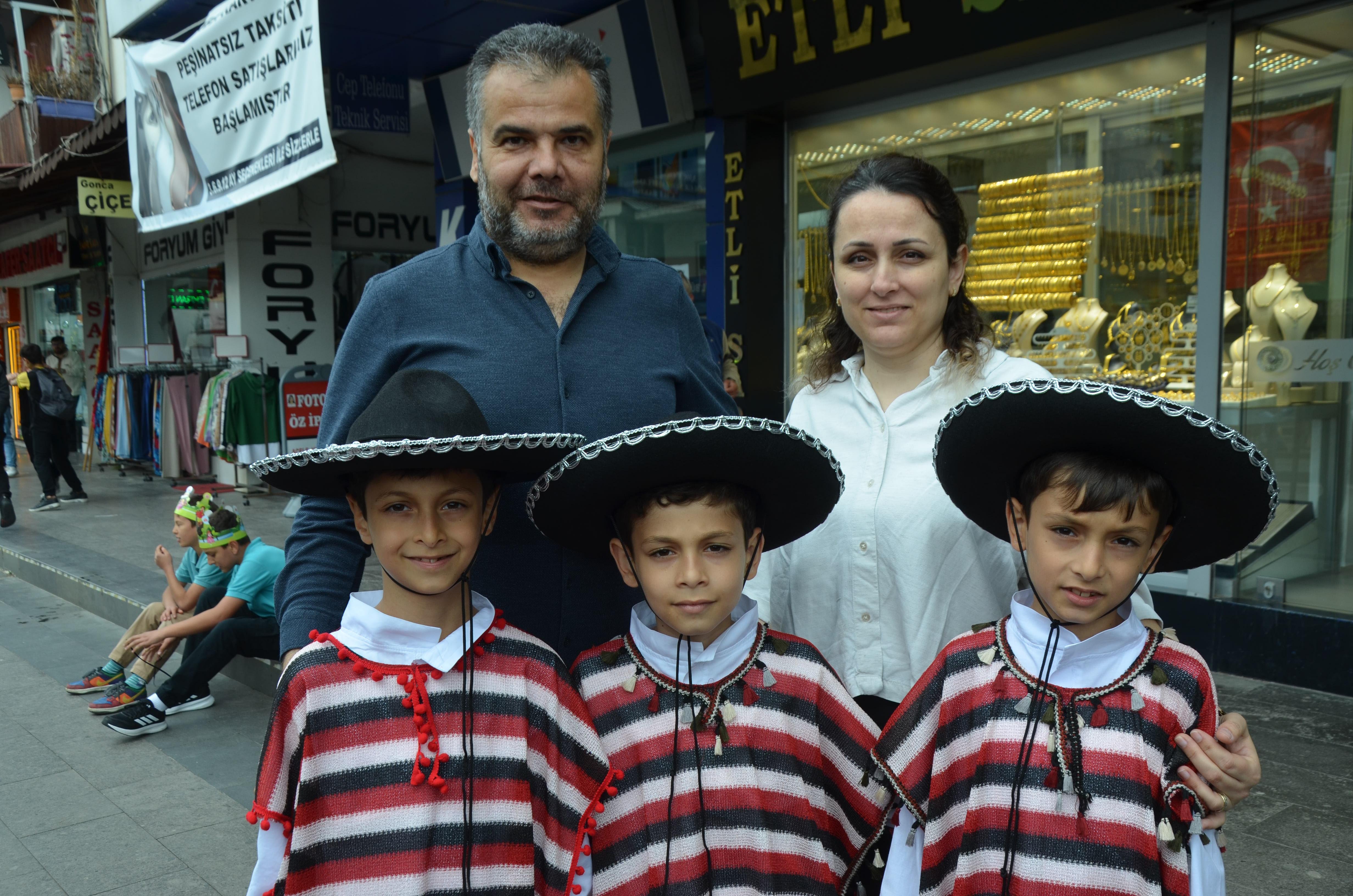 U C U Z L E R 23 N I S A N K U T L A M A L A R I N D A I L G I O D 1274682 379378