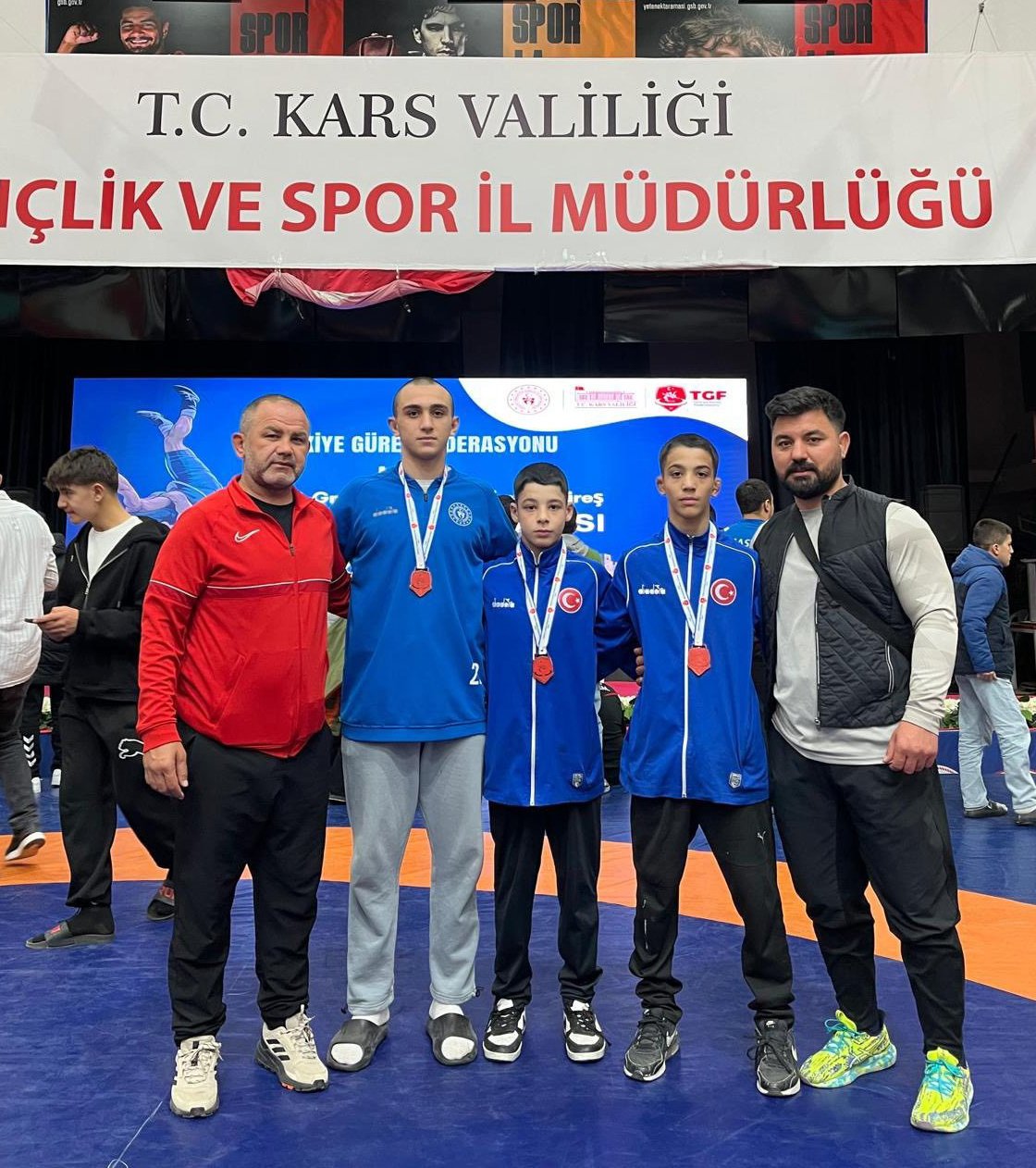 Korkuteli'nin pehlivanları destan yazdı