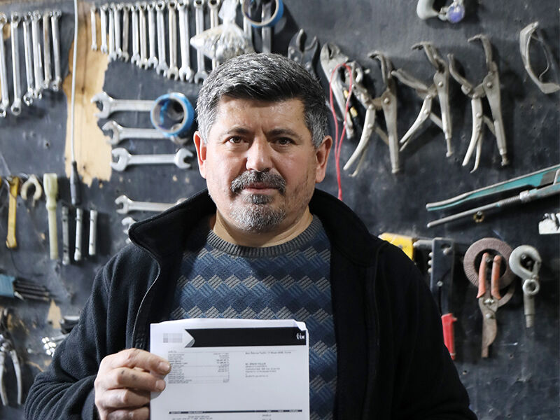 2,3 milyon lira dolandırıldı