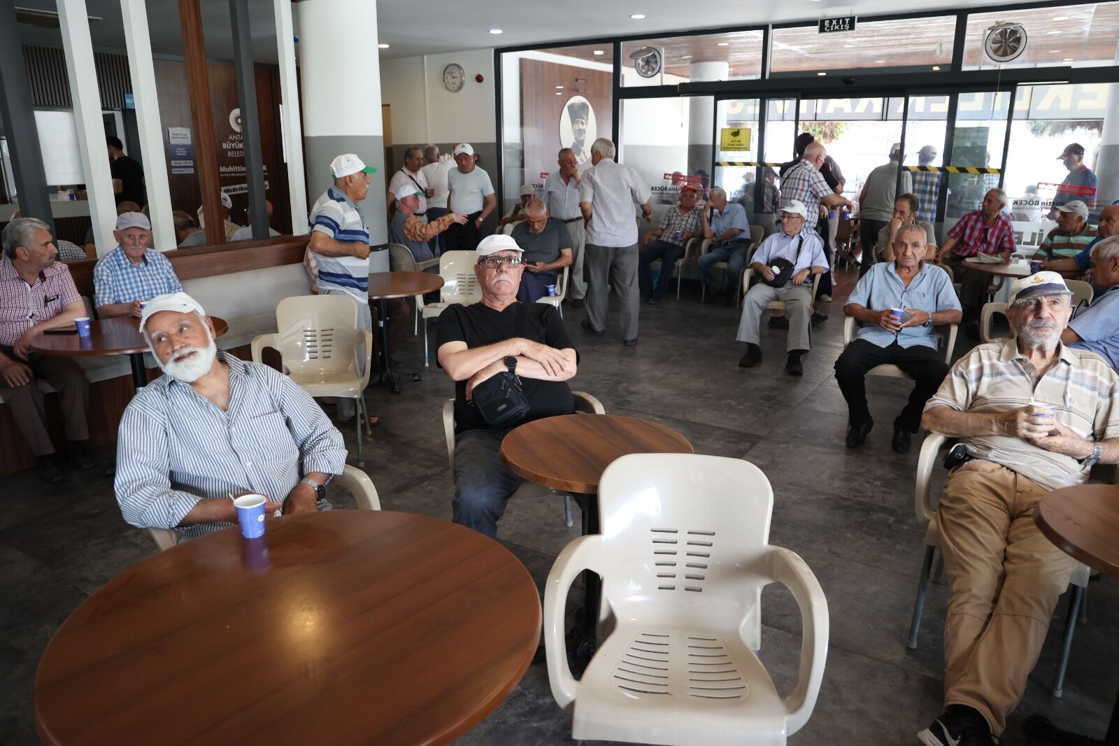 Antalya'da emeklilerin buluşma noktası