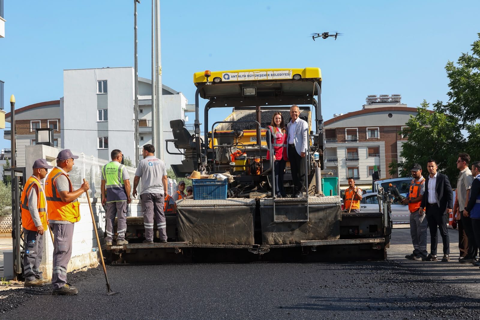 Döşemealtı Yeniköy’de Altyapısı Tamamlanan Yollar Asfaltlanıyor (1)