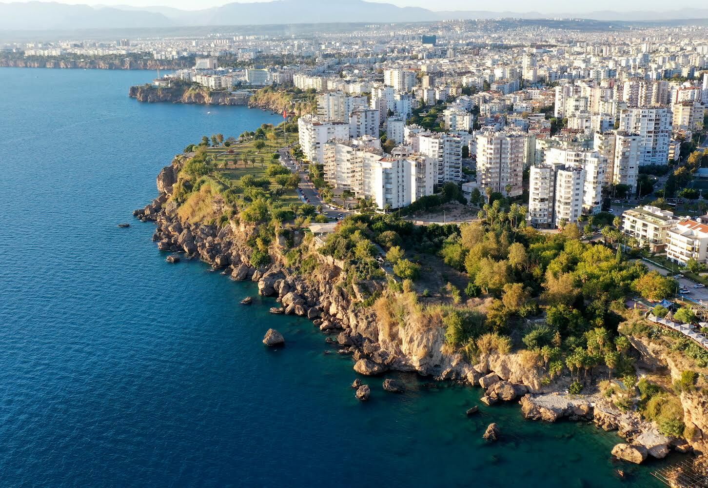 Denizin üzerindeki şehir: Muratpaşa