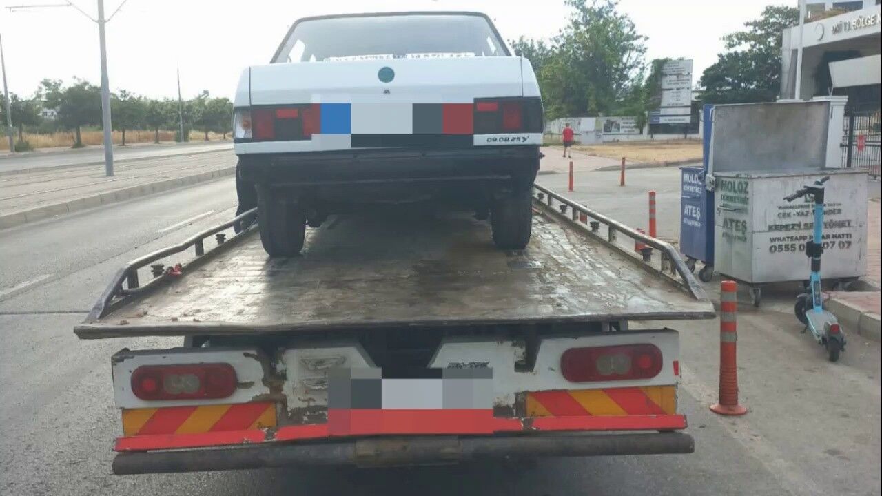 A W744203 02
